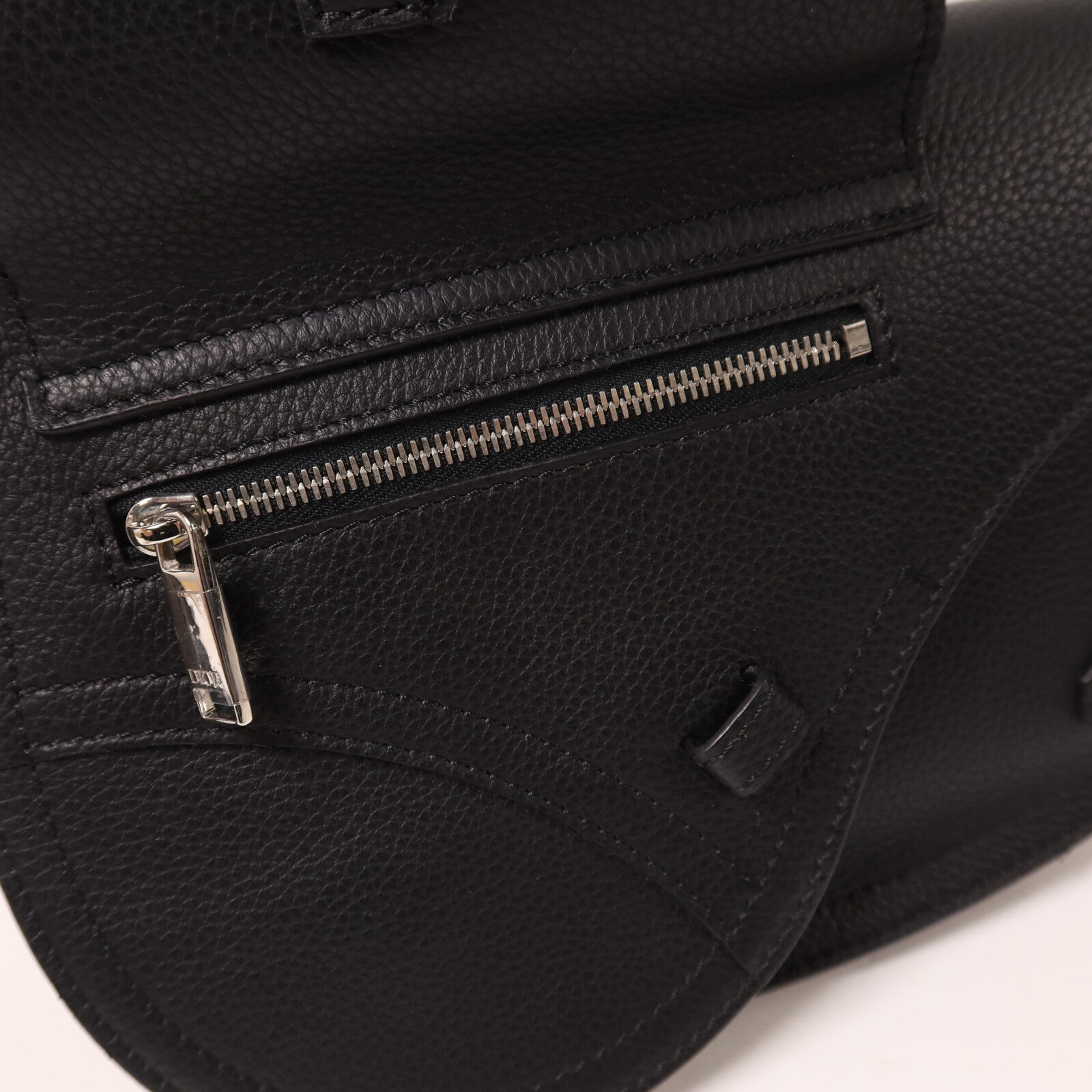 Dior 牛皮皮革Saddle Messenger Bag肩背袋