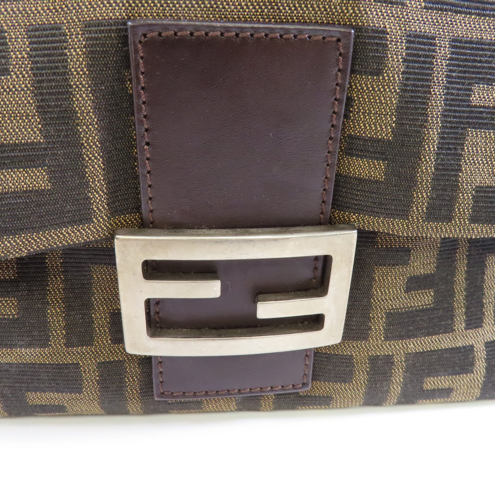 FENDI 帆布Shoulder Bag銀扣肩背袋啡色