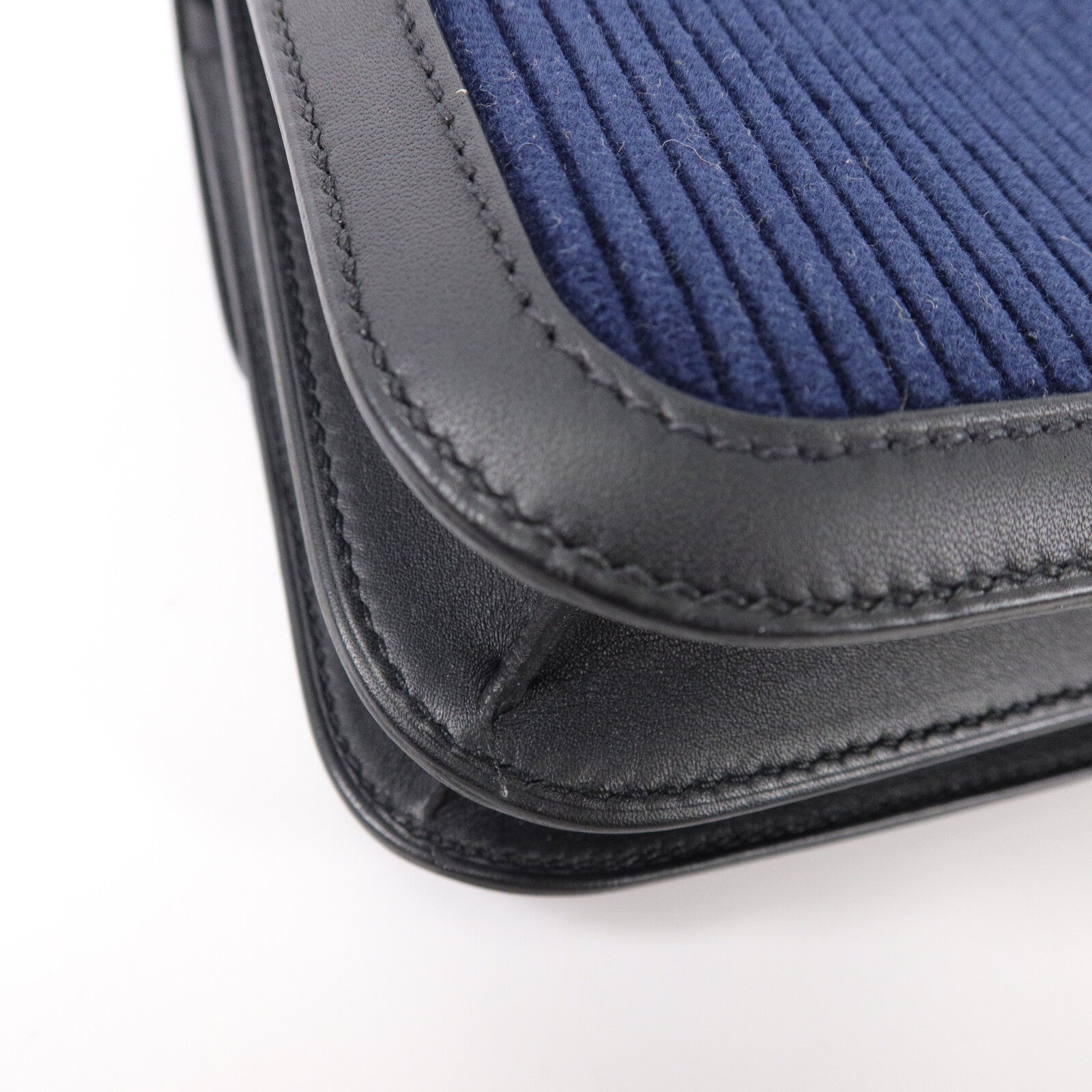 HERMES Velvet-Corduroy/Swif皮革Constance 24肩背袋Bleu Marine/Noir