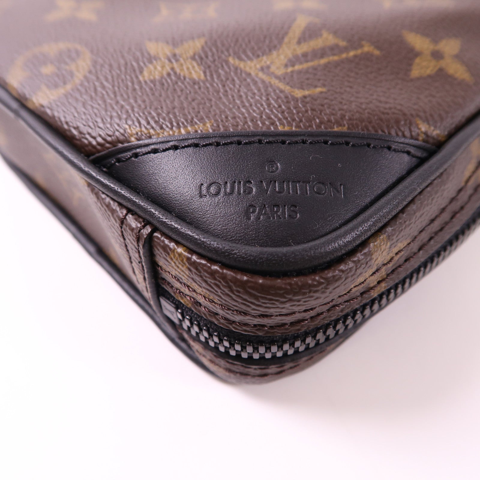 LOUIS VUITTON 【激減優惠】Monogram Solar Ray Utility Side Bag肩背袋
