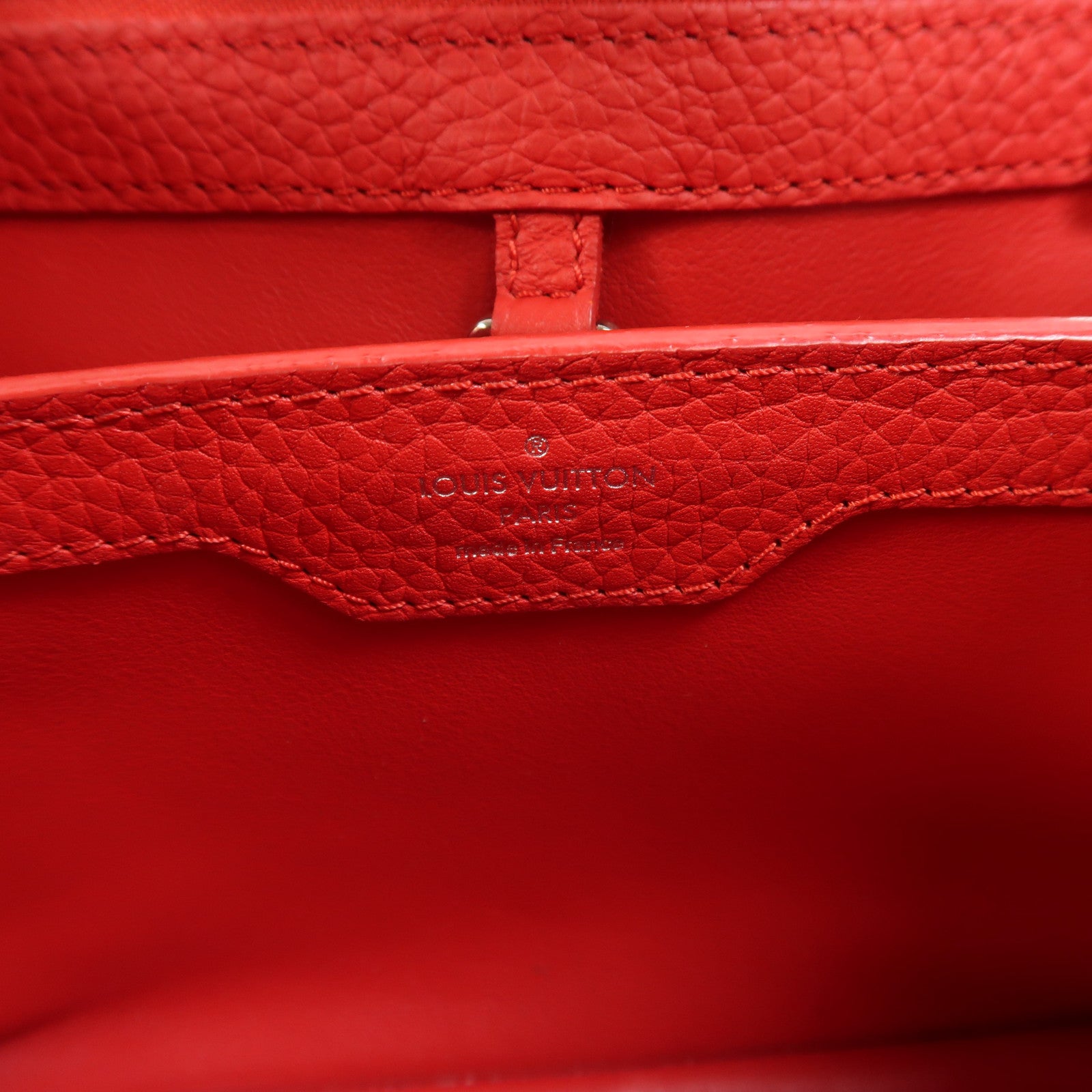 LOUIS VUITTON 【激減優惠】Taurillon Capucines BB銀扣手挽肩背兩用袋