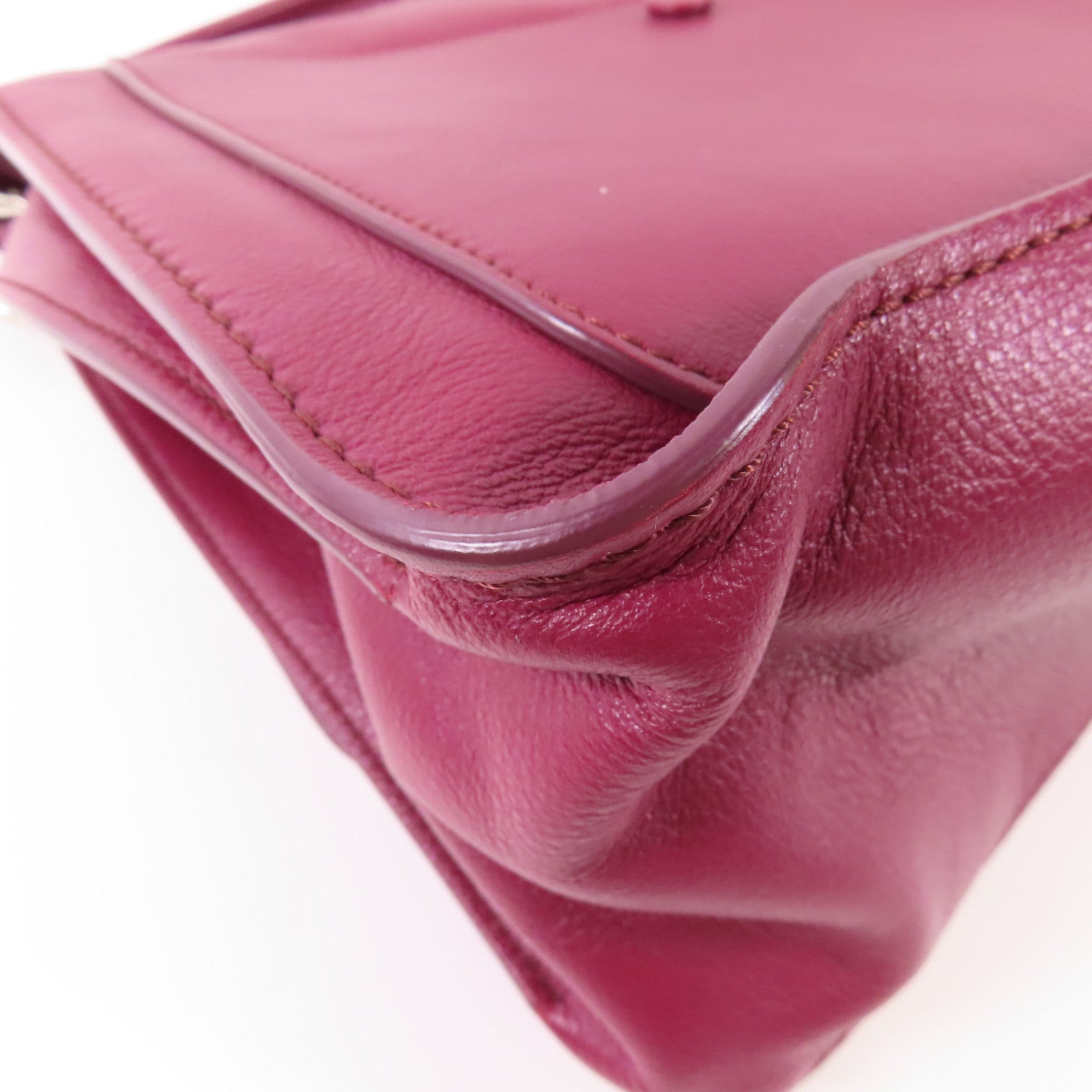 TOD'S 牛皮皮革Handbag銀扣手挽袋