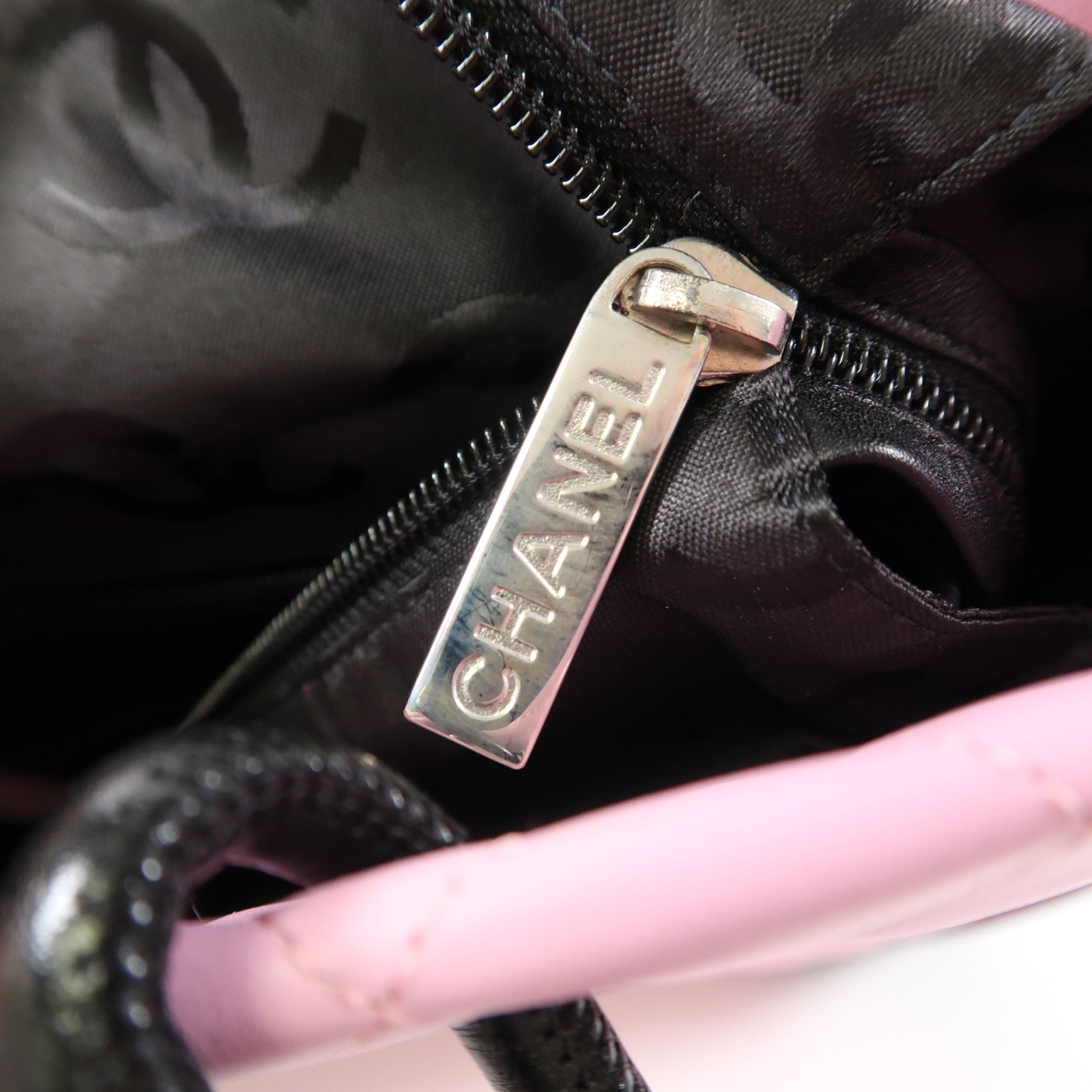 CHANEL 牛皮皮革Cambon Line肩背袋
