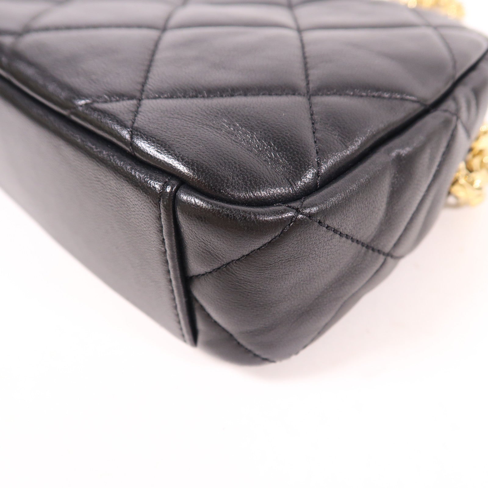 CHANEL 羊皮皮革Chain Shoulder金扣鏈帶肩背袋