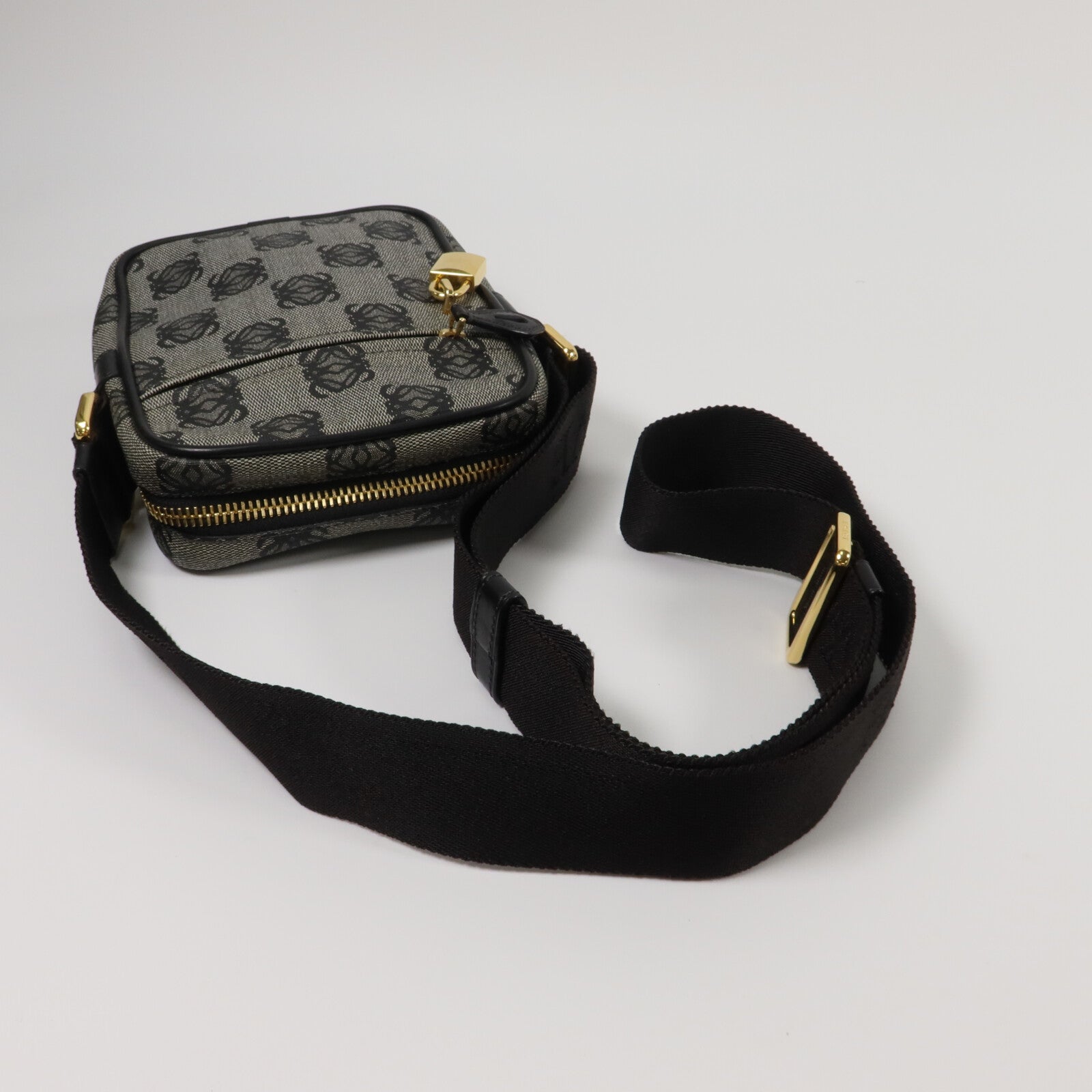 LOEWE 塗層帆布Anagram肩背袋