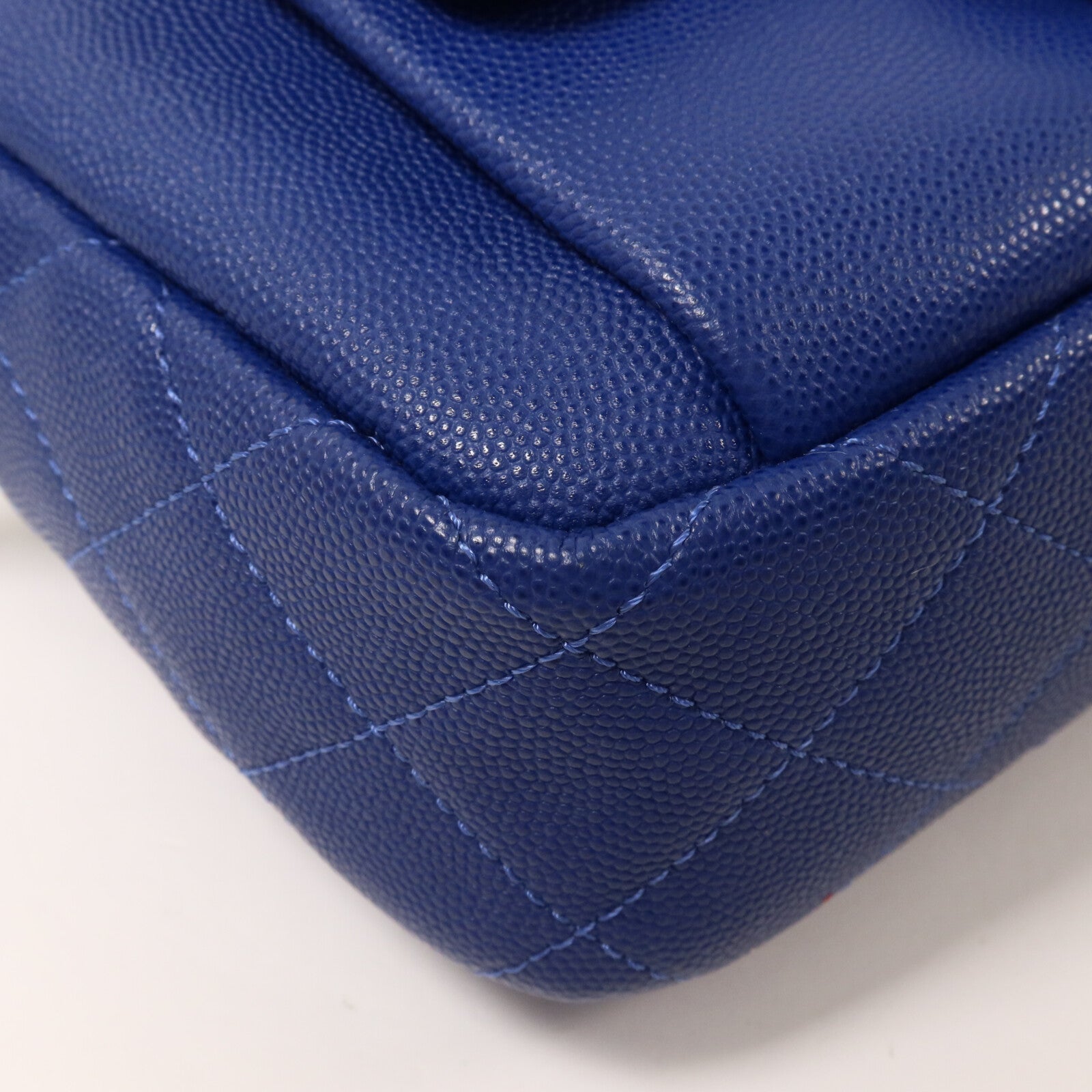 CHANEL 牛皮皮革Camera Bag鏈帶肩背袋
