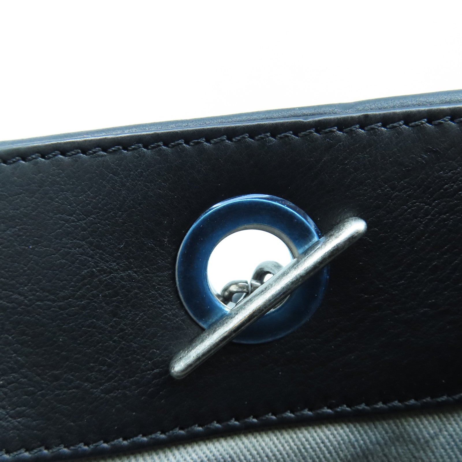 CHANEL rhombic cowhide leather Chain Shoulder silver buckle chain shoulder bag black