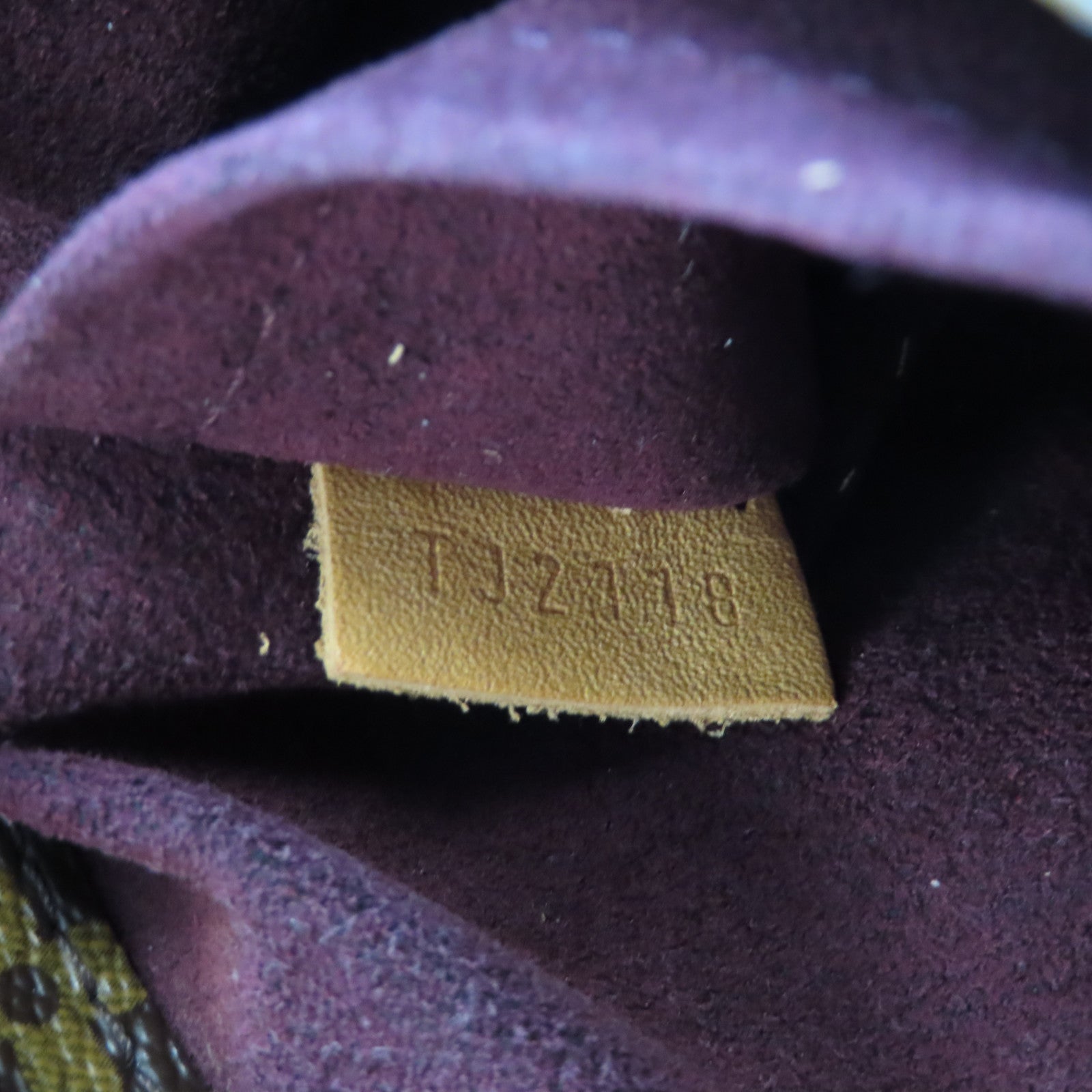 LOUIS VUITTON Monogram Montaigne BB金扣手挽肩背兩用袋啡色