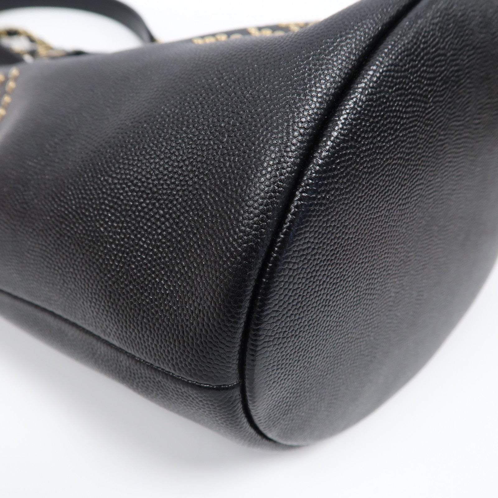 CHANEL 【激減優惠】Caviar皮革Deauville Drawstring Bucket鏈帶手挽袋黑色