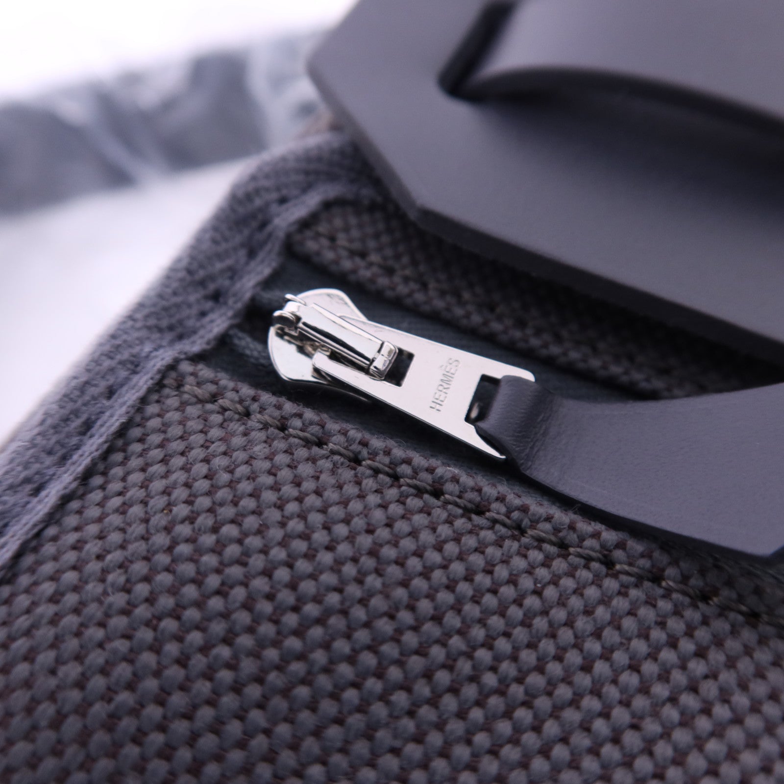 HERMES Toile H帆布Mini Herbag銀扣肩背袋Ardoise