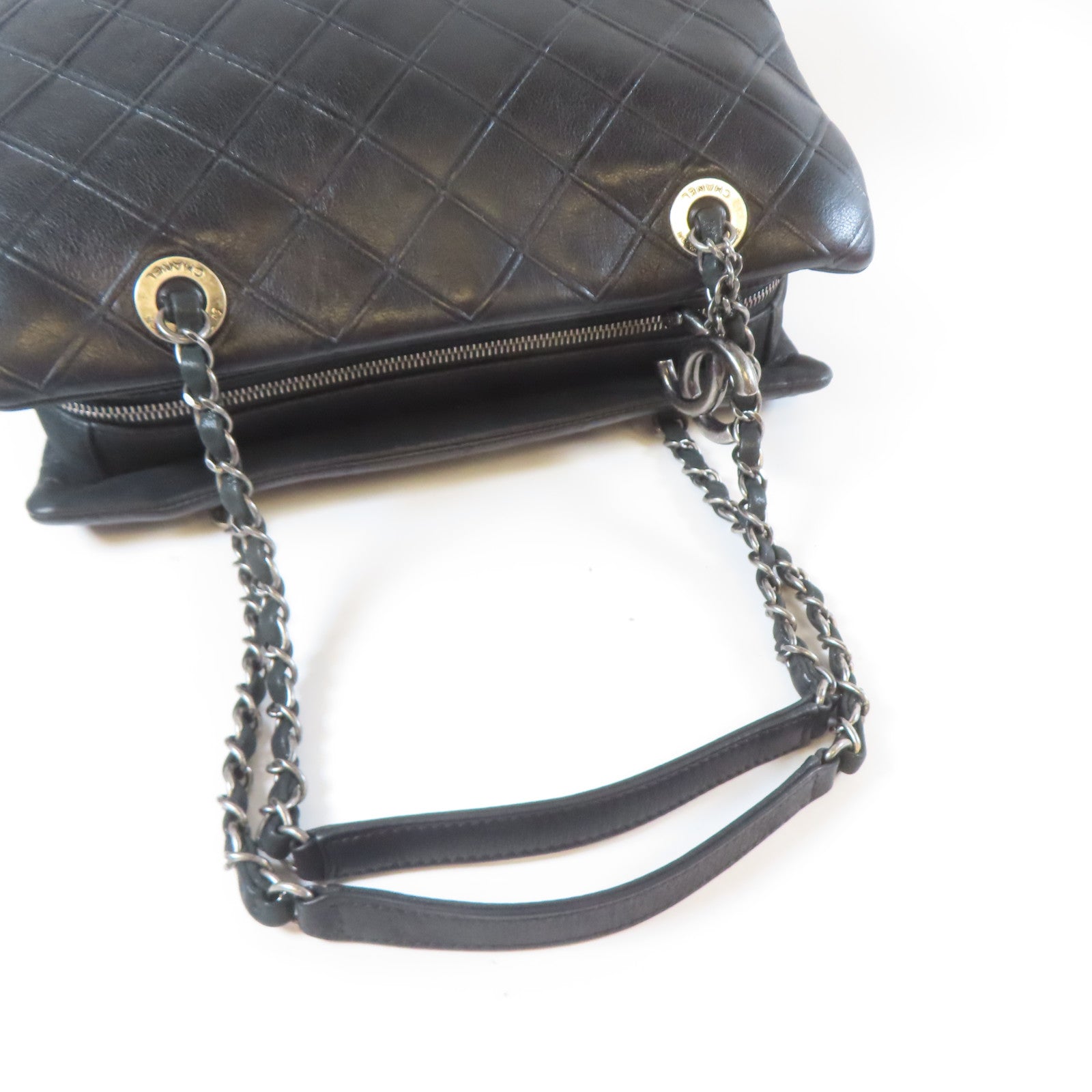 CHANEL 【激減優惠】菱格牛皮皮革Chain Shoulder黑扣鏈帶肩背袋黑色