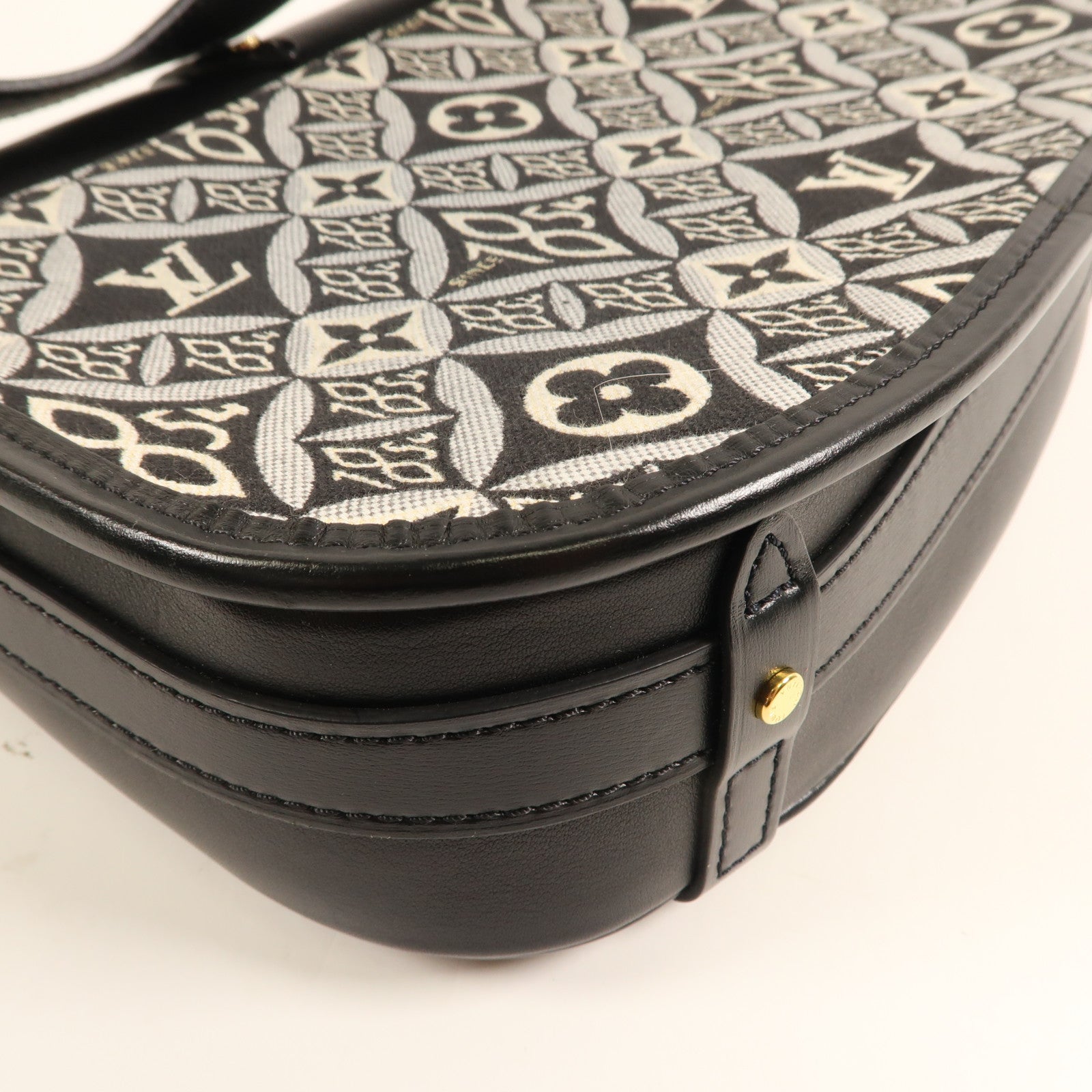 LOUIS VUITTON LV GHW Since 1854 Neo Saumur MM M57488 Monogram Jacquard Black