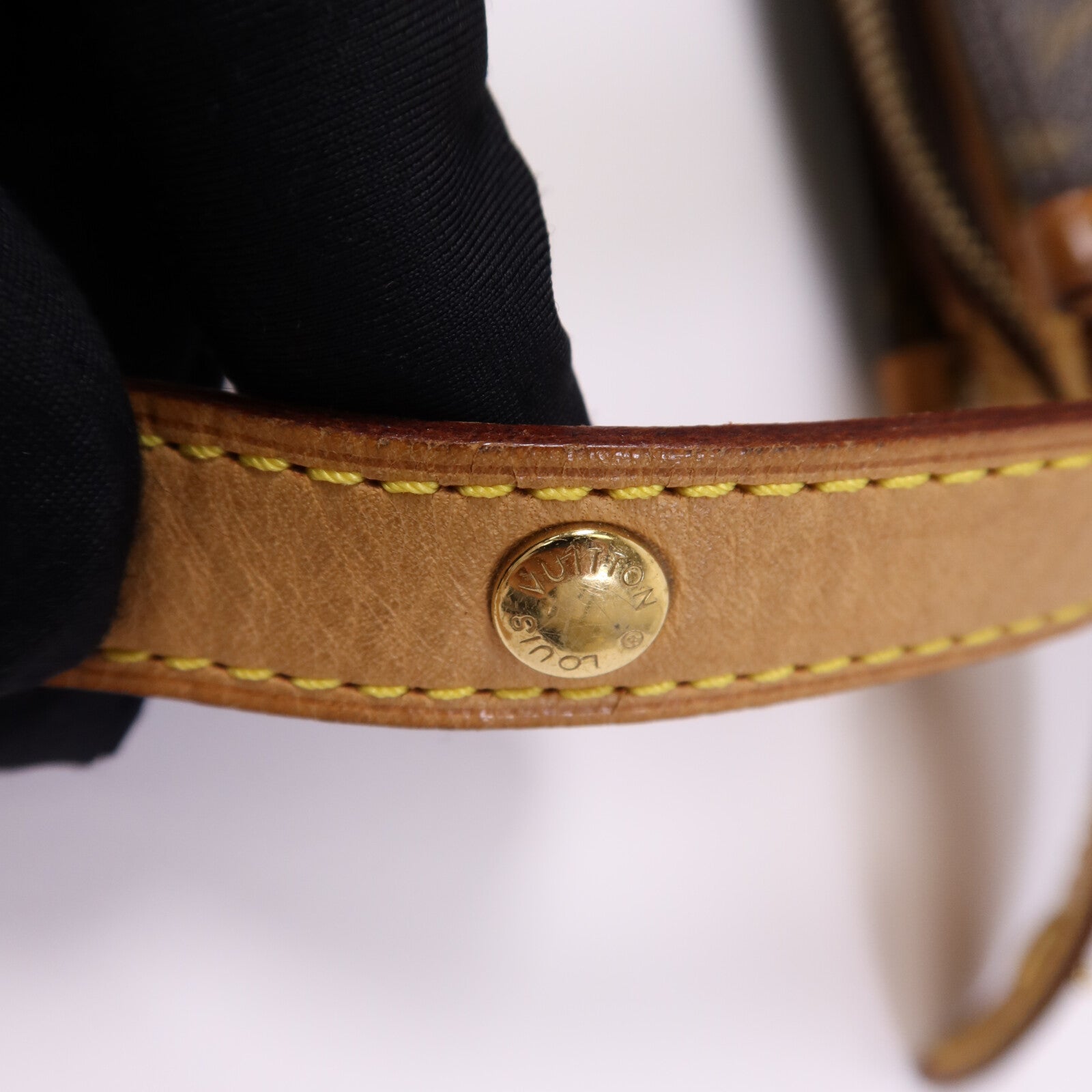 LOUIS VUITTON 【激減優惠】Monogram Popincourt Long金扣肩背袋