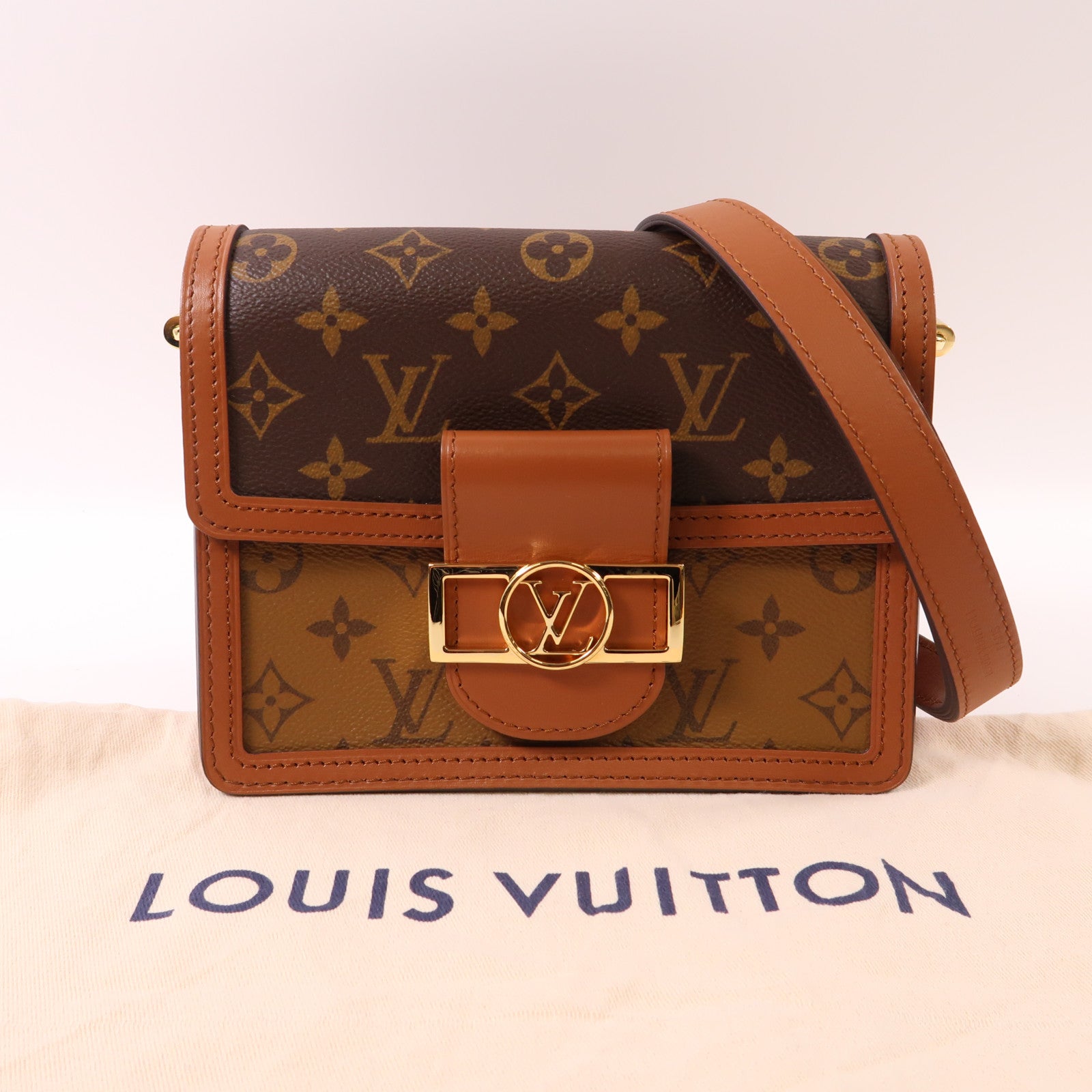 LOUIS VUITTON Monogrqam Reverse Mini Dauphine肩背袋棕色