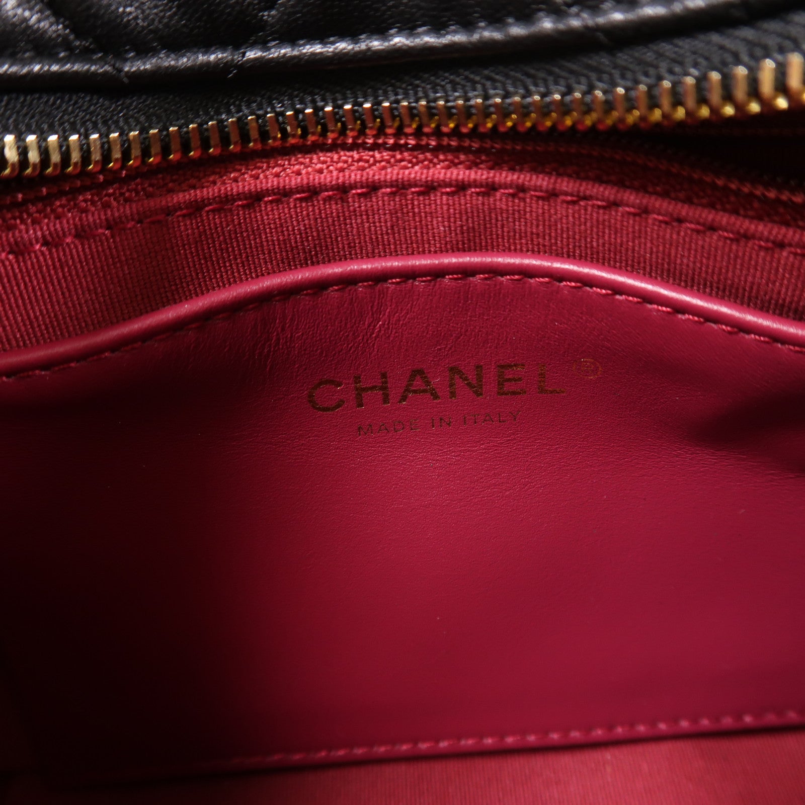 CHANEL 羊皮皮革Chain Shoulder金扣鏈帶肩背袋