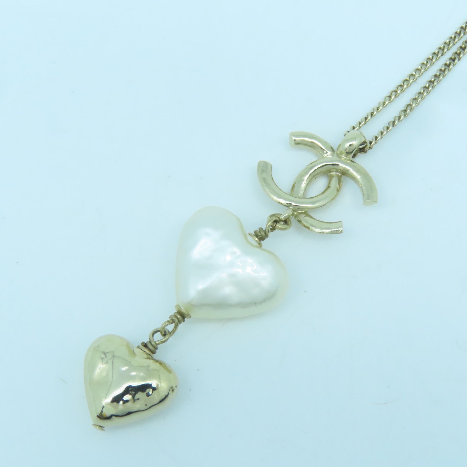 CHANEL Metal Necklace Gold Buckle Necklace Gold/White