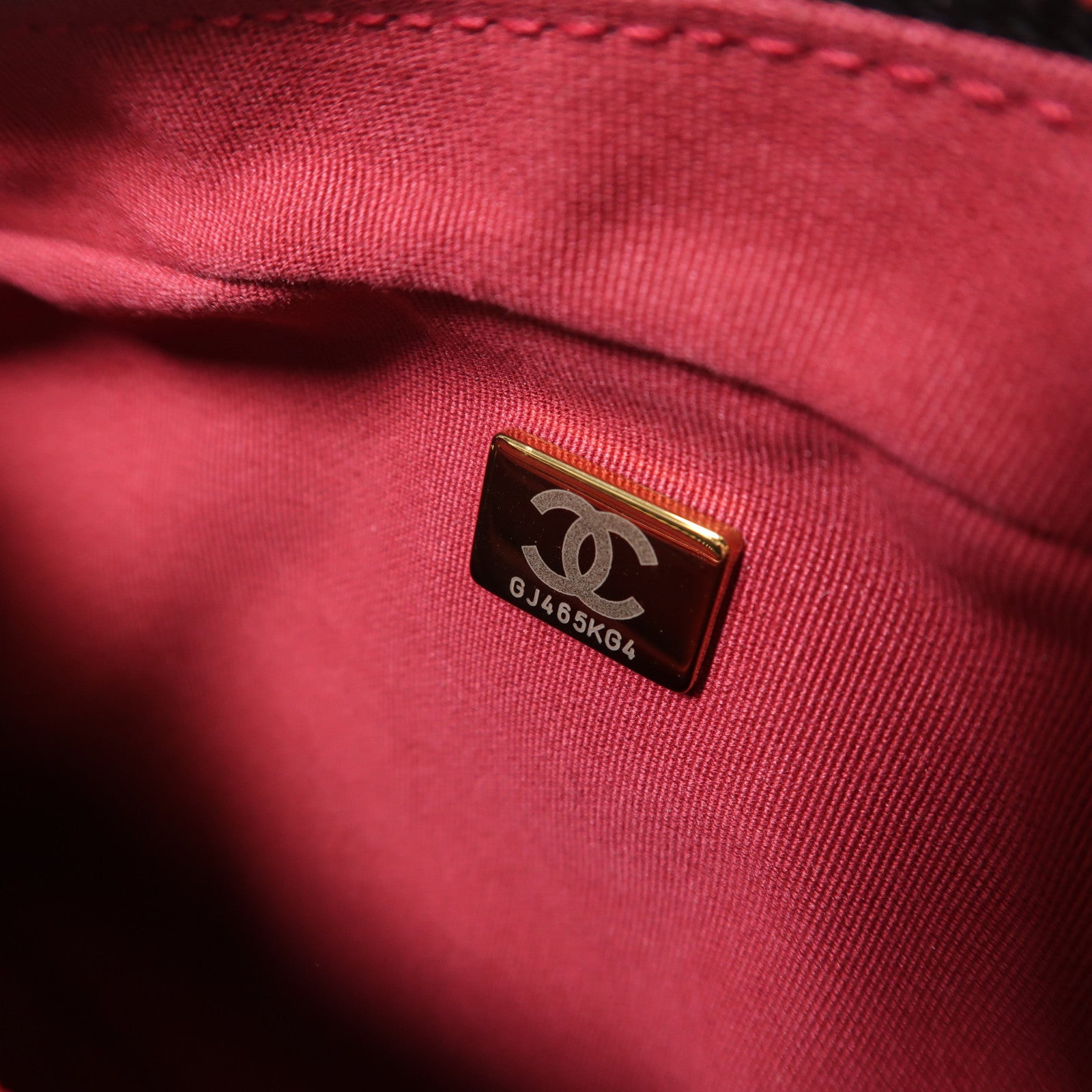 CHANEL 羊皮皮革Chain Shoulder金扣鏈帶肩背袋