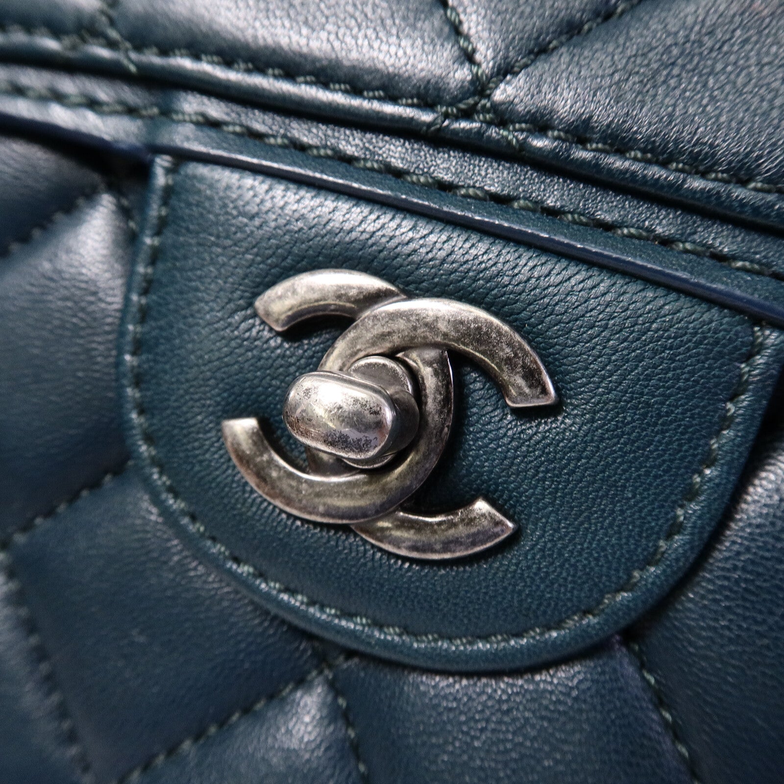 CHANEL 羊皮皮革Shoulder Bag鏈帶肩背袋