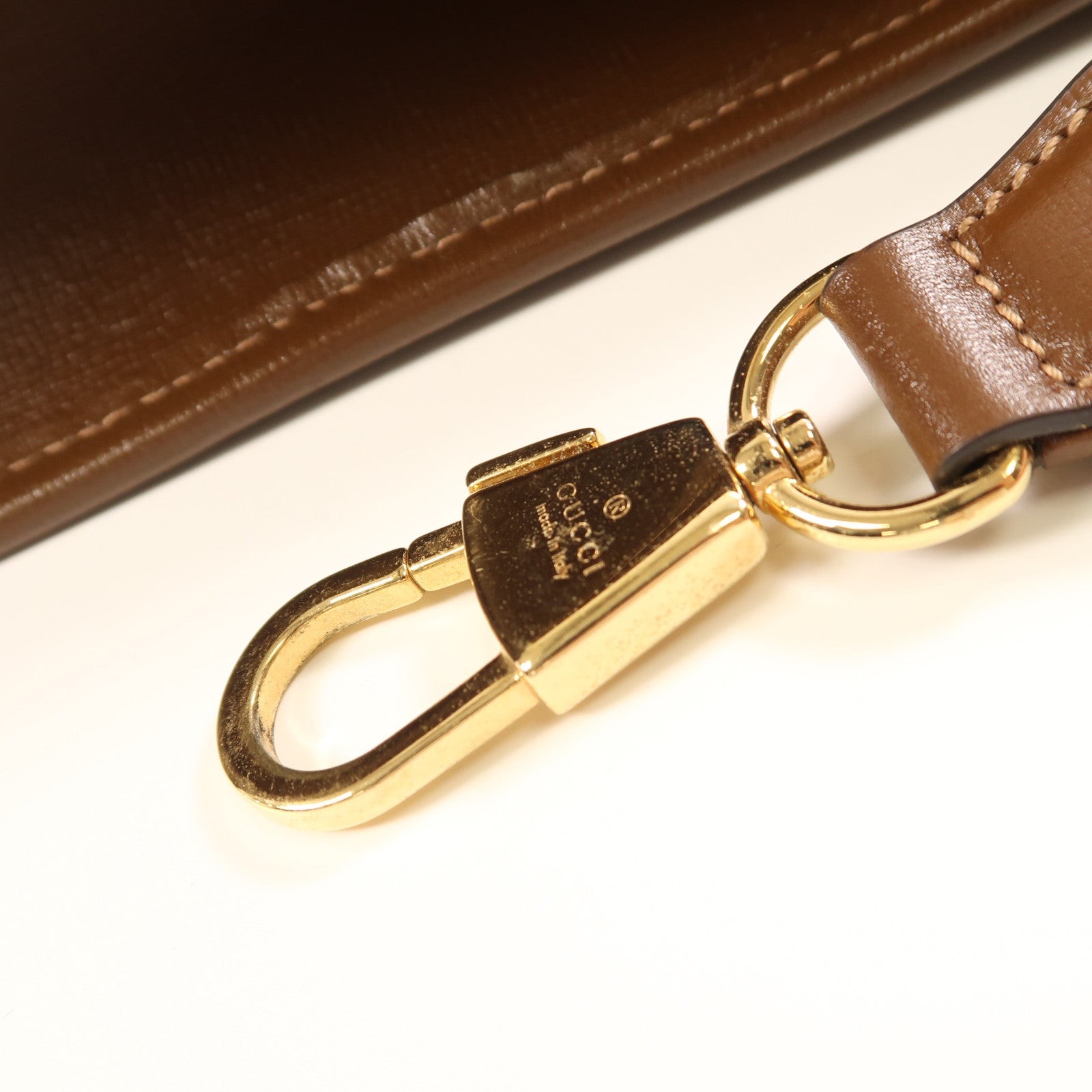 GUCCI 塗層帆布GG Supreme金扣手挽肩背兩用袋