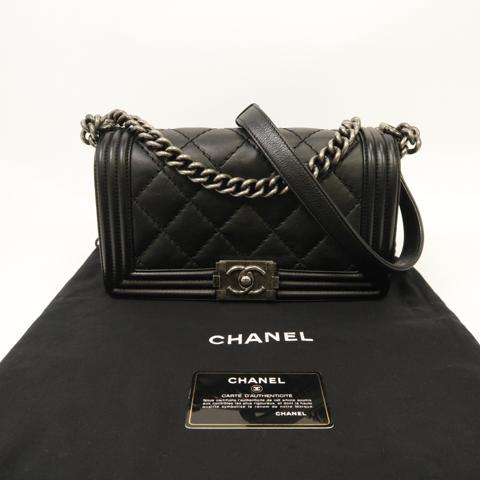 CHANEL 【激減優惠】菱格牛皮皮革Boy 25銀扣鏈帶肩背袋黑色