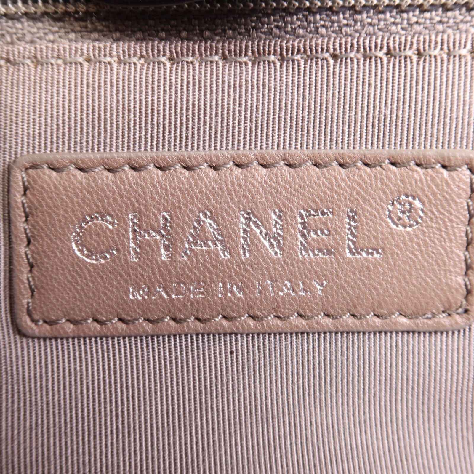 CHANEL 羊皮皮革Tote Bag銀扣手挽袋