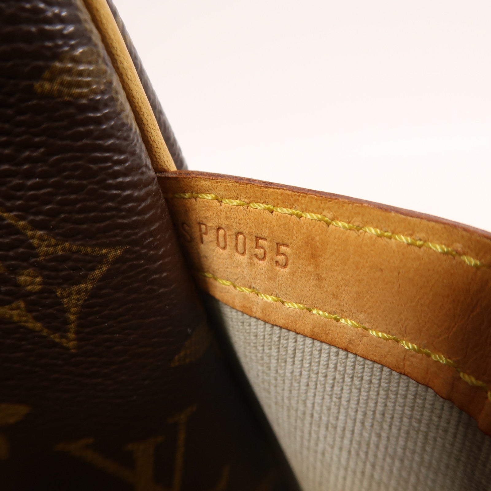 LOUIS VUITTON Monogram Reporter PM金扣肩背袋棕色