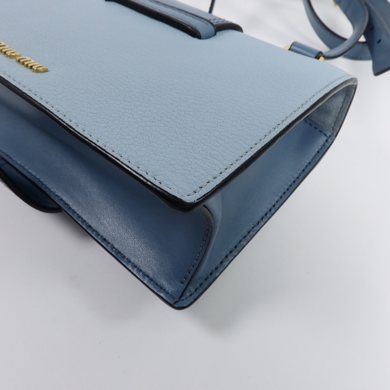 Miu Miu 牛皮皮革Miu Lady肩背袋