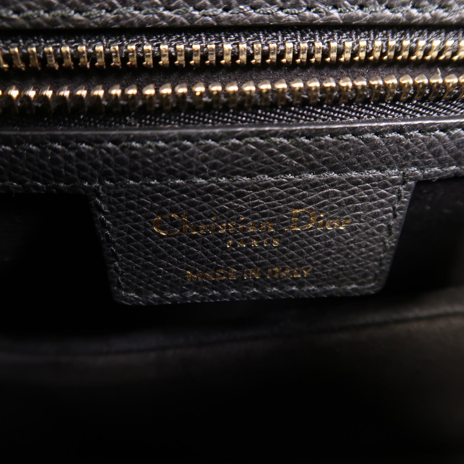 Dior 牛皮皮革Saddle Medium金扣肩背袋