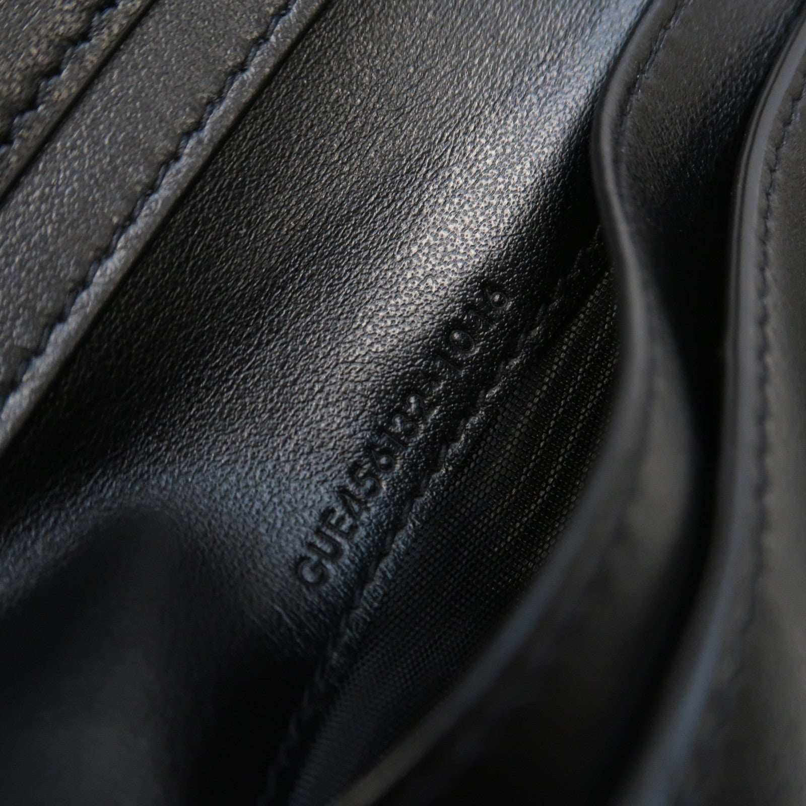 SAINT LAURENT 皮革Wallet銀扣錢包黑色