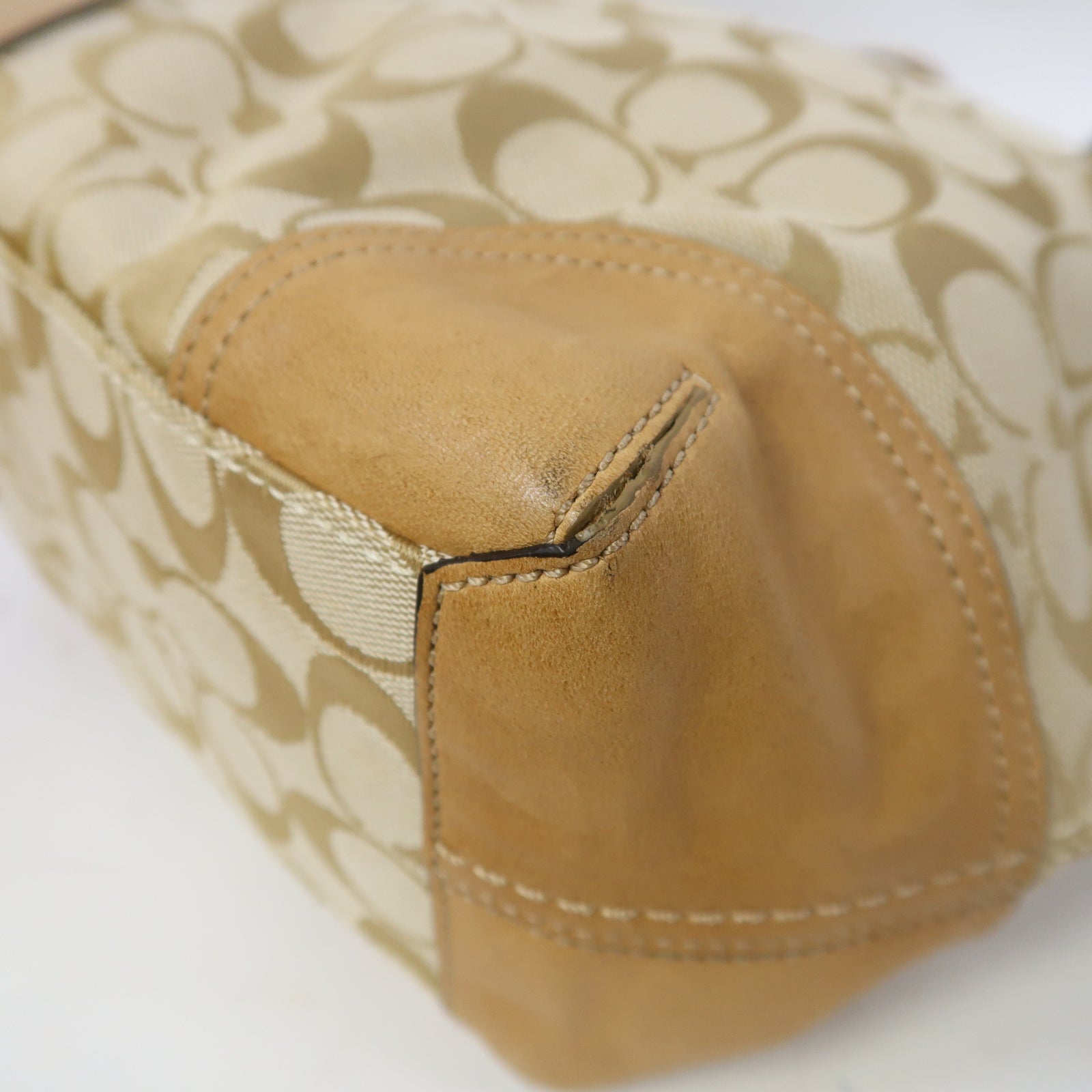 COACH 帆布Shoulder Bag金扣肩背袋啡色