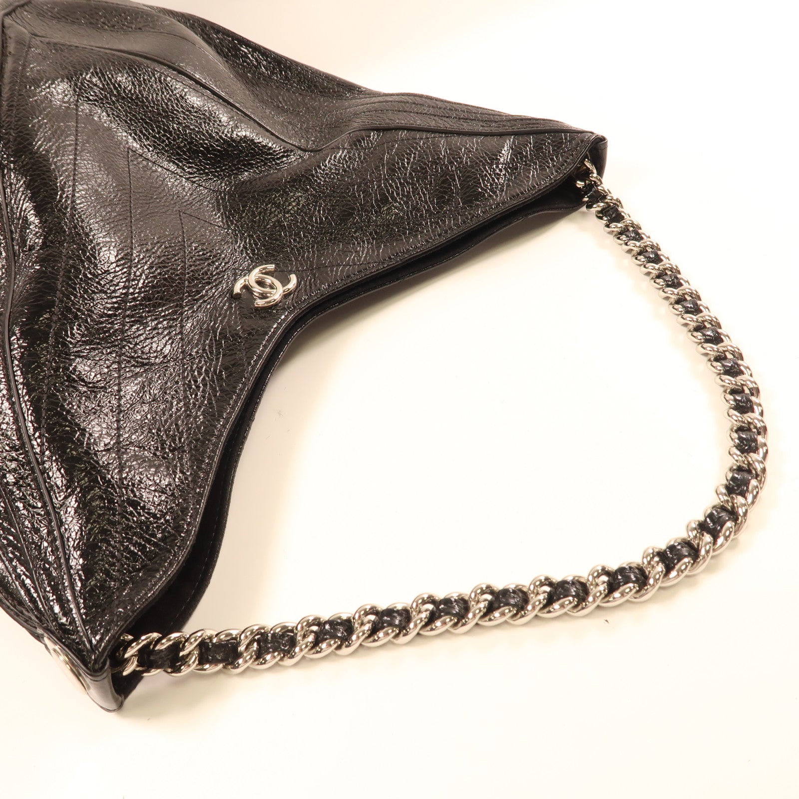 CHANEL 牛皮皮革Totebag銀扣鏈帶肩背袋黑色