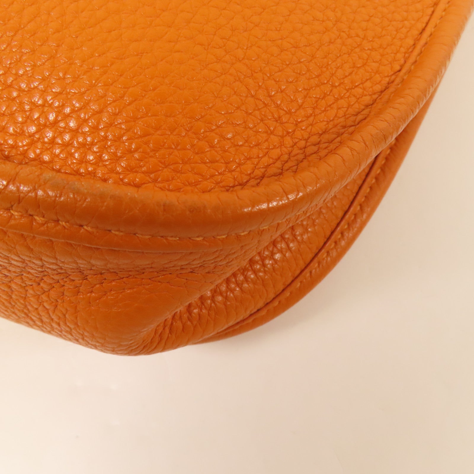 HERMES Clemence皮革Evelyne PM 銀扣肩背袋Orange