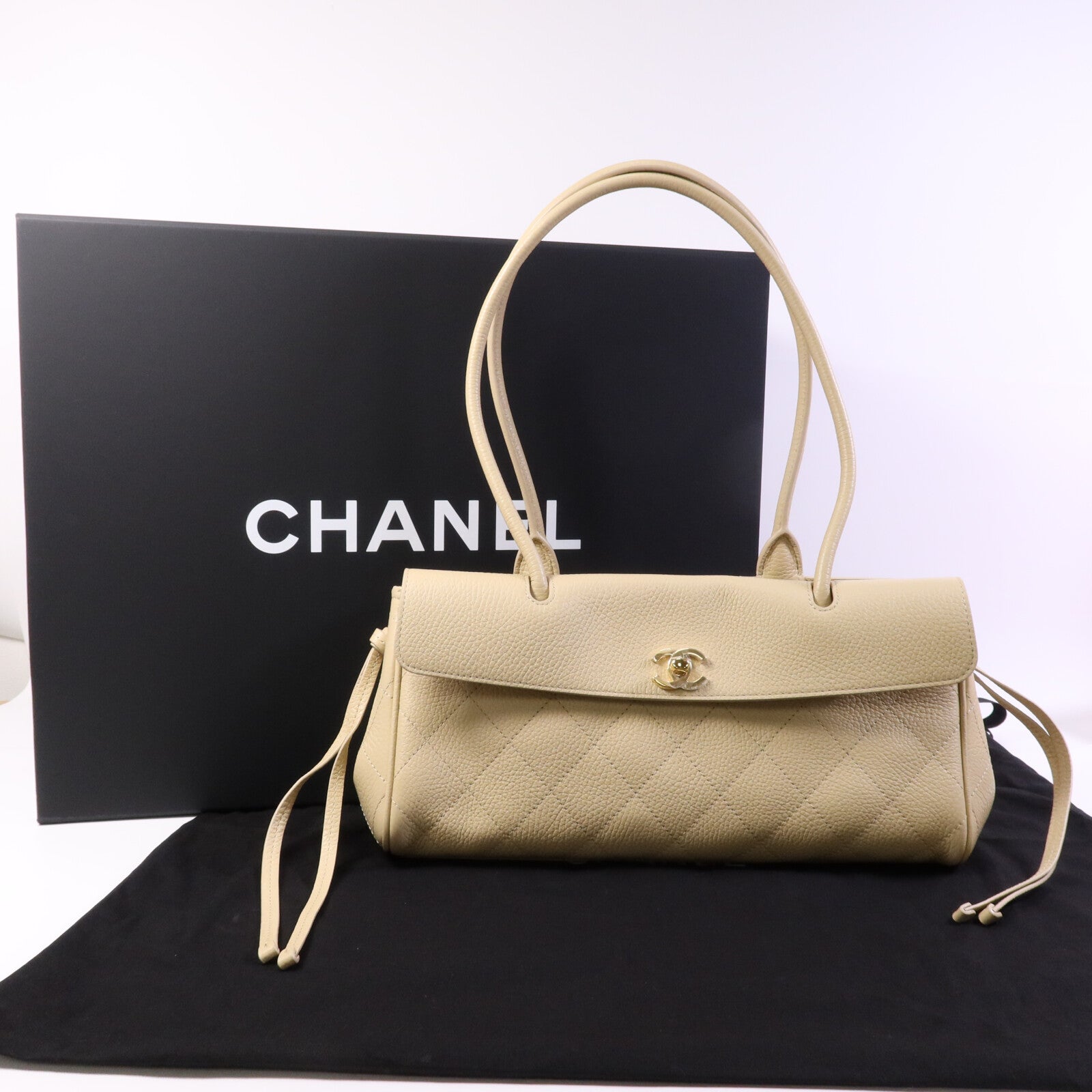 CHANEL 牛皮皮革26S金扣肩背袋