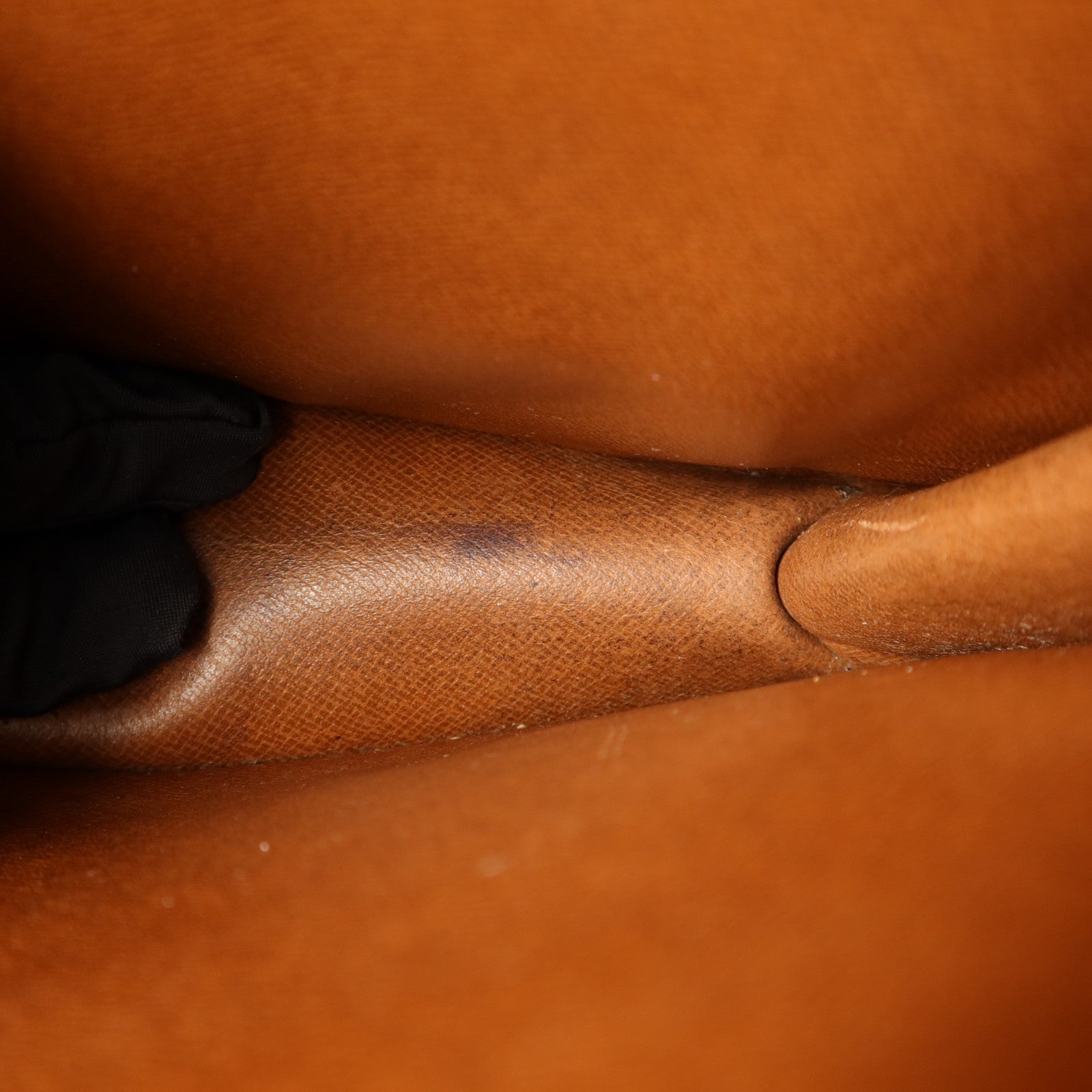 LOUIS VUITTON Monogram Porte Document金扣公事包