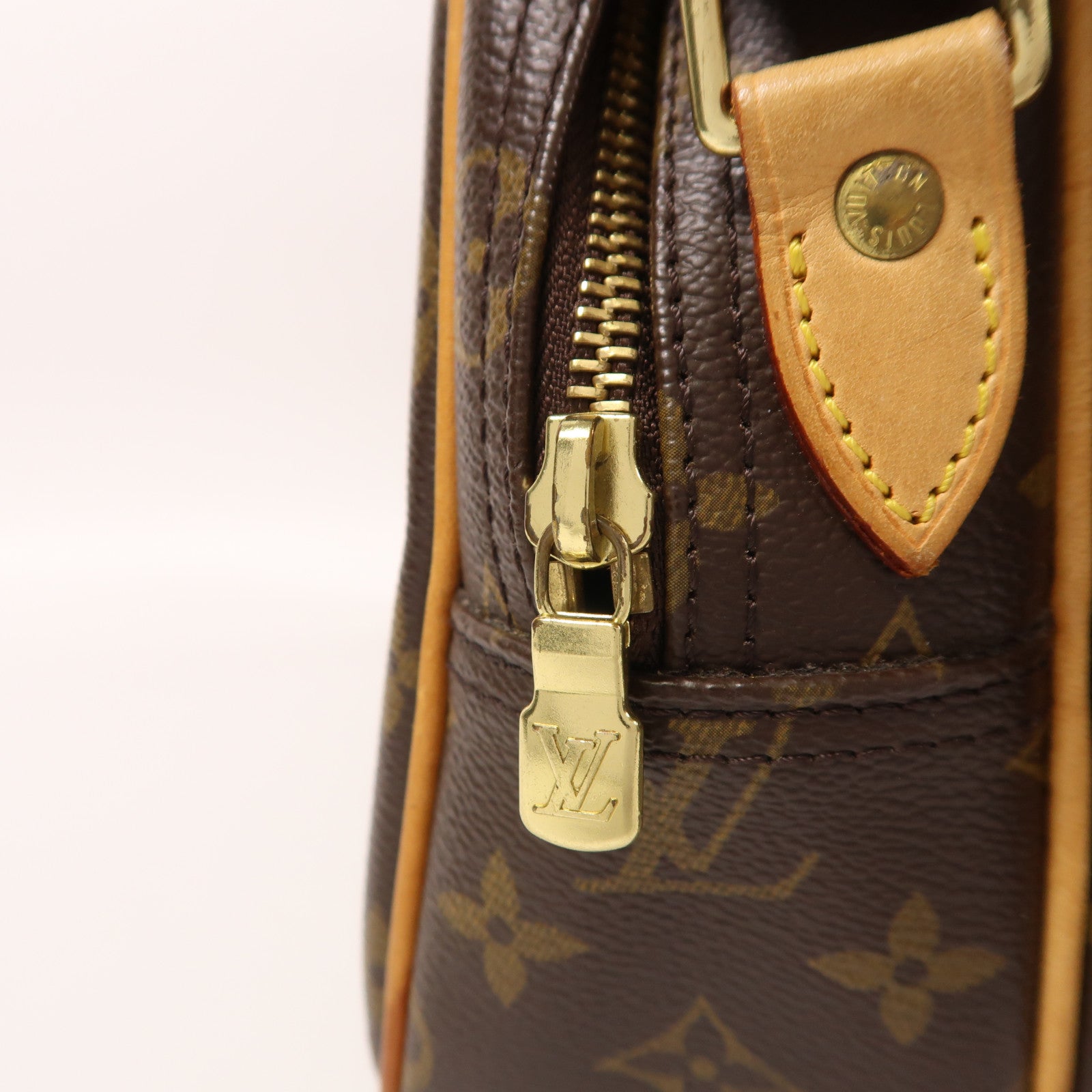 LOUIS VUITTON Monogram Reporter PM金扣肩背袋棕色