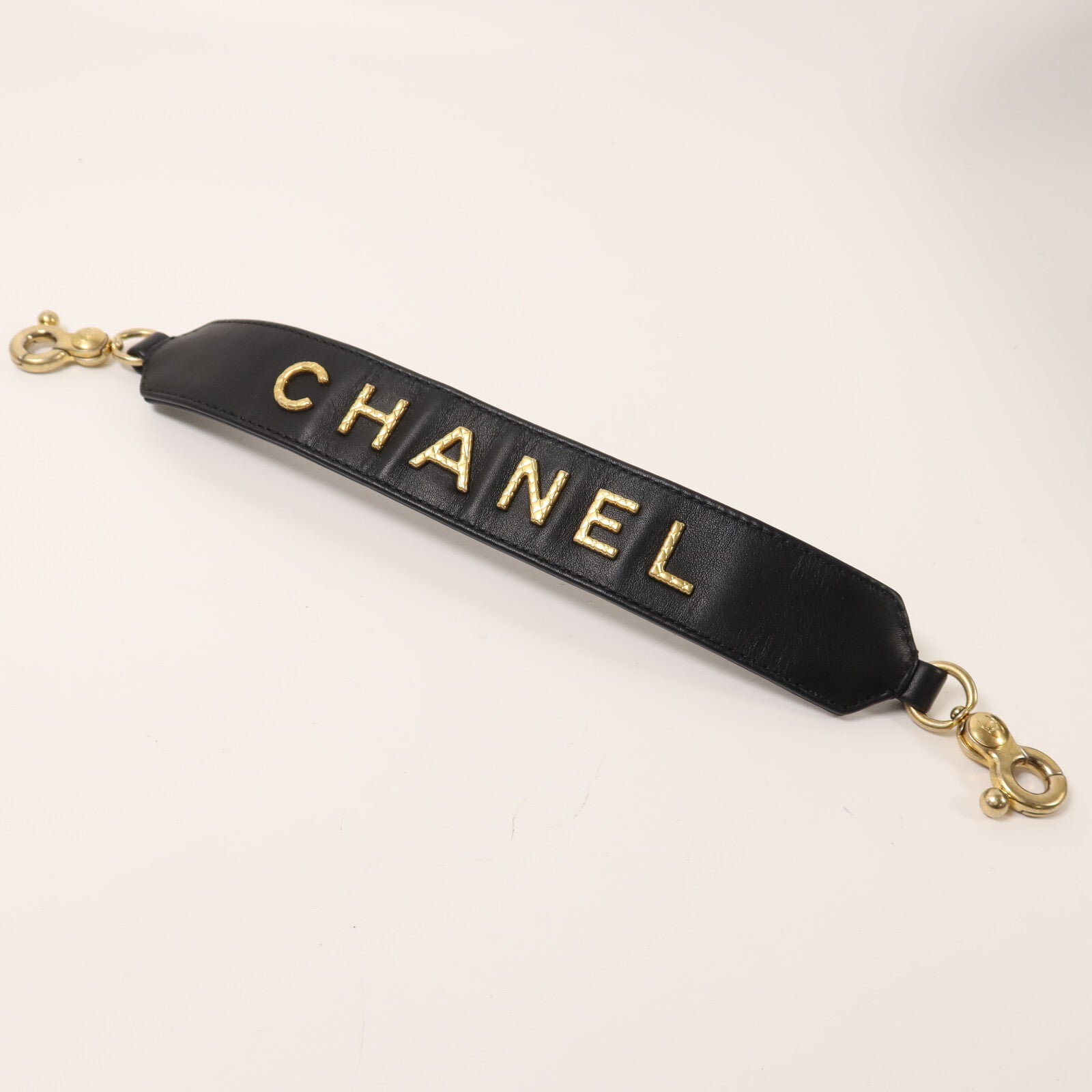 CHANEL 羊皮皮革Boy 25金扣鏈帶手挽肩背兩用袋