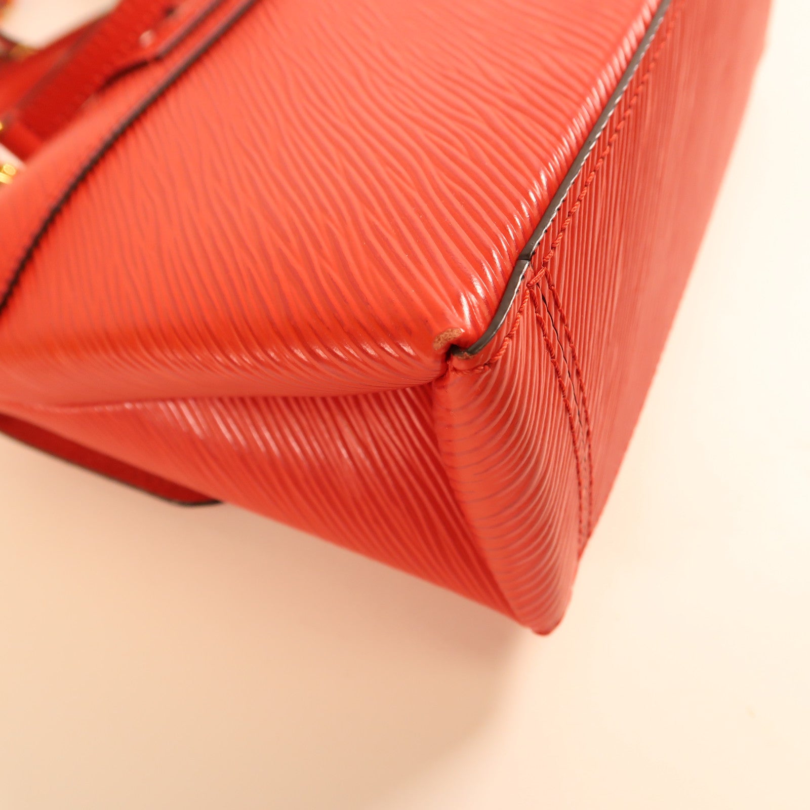 LOUIS VUITTON 【激減優惠】Epi Locky BB金扣手挽肩背兩用袋