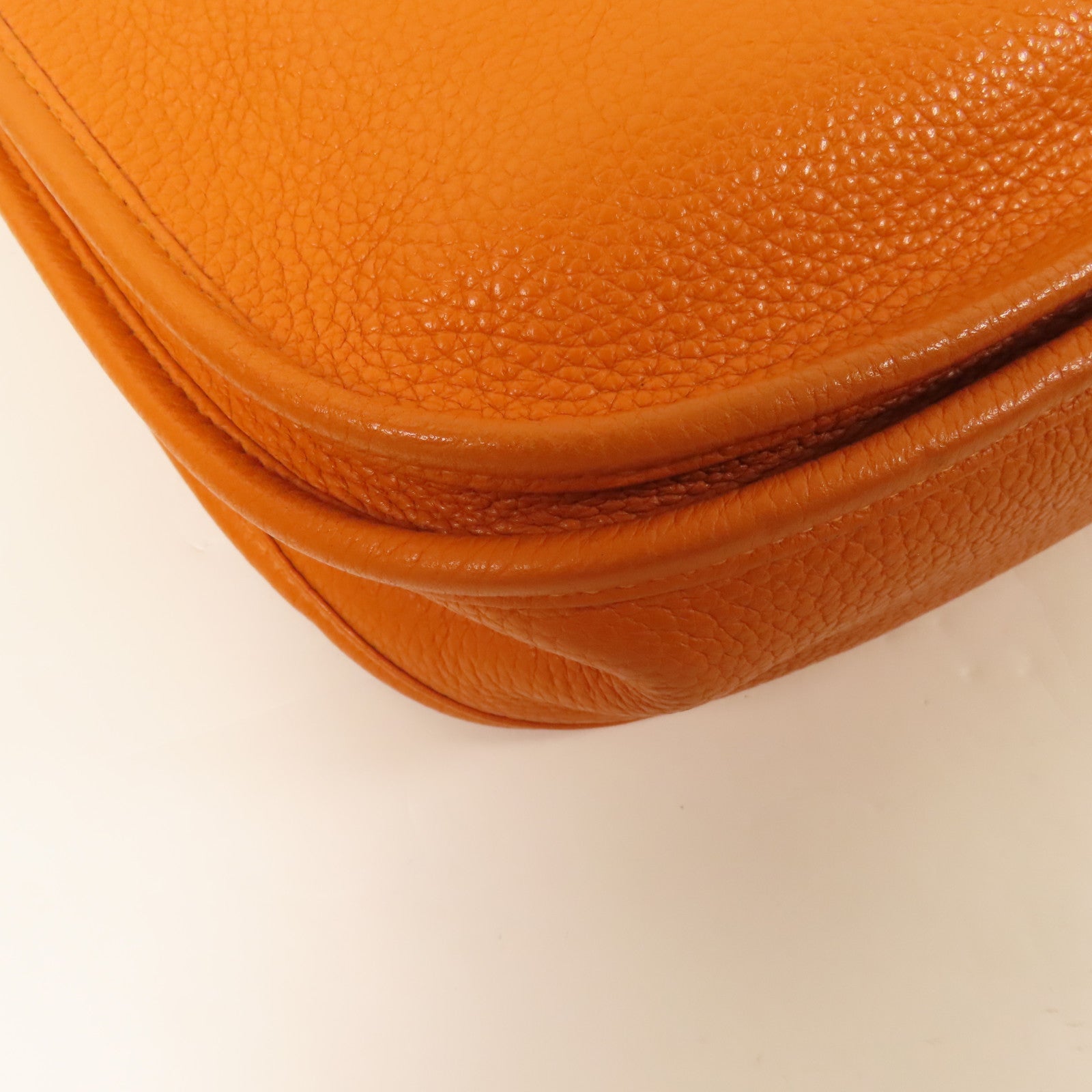 HERMES Clemence皮革Evelyne PM 銀扣肩背袋Orange