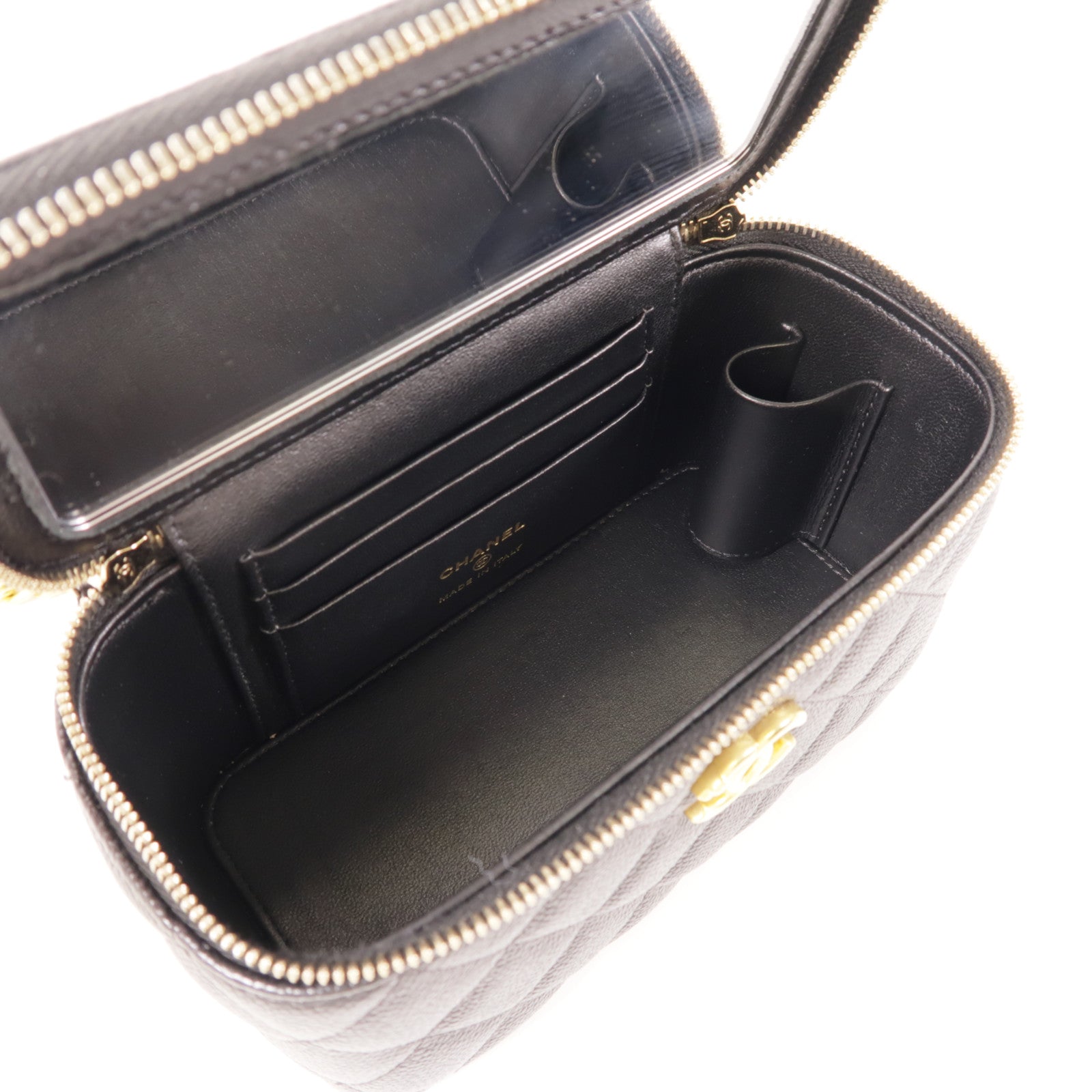 CHANEL 牛皮皮革Vanity Bag金扣鏈帶肩背袋