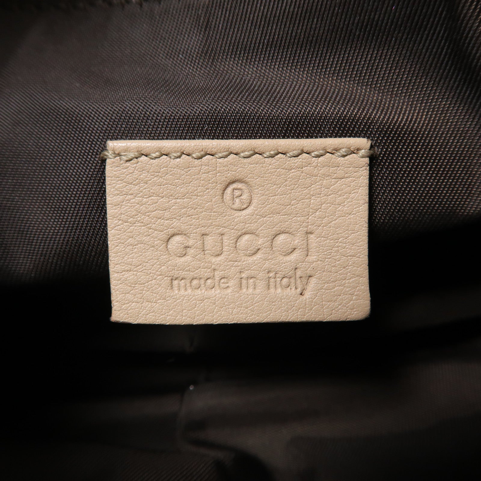 GUCCI 帆布Pouch金扣手挽袋粉紅色