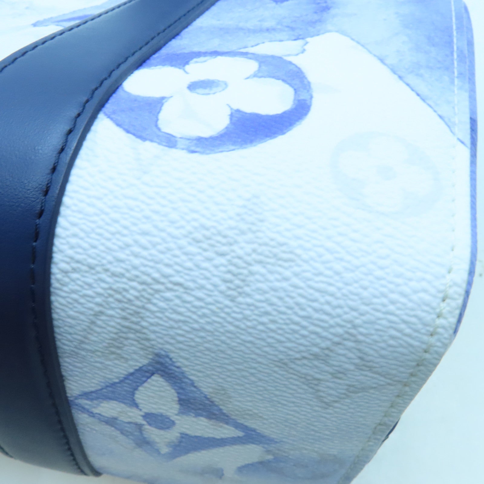 LOUIS VUITTON 【激減優惠】Monogram Watercolor Blue City Keepall銀扣肩背袋白色/藍色
