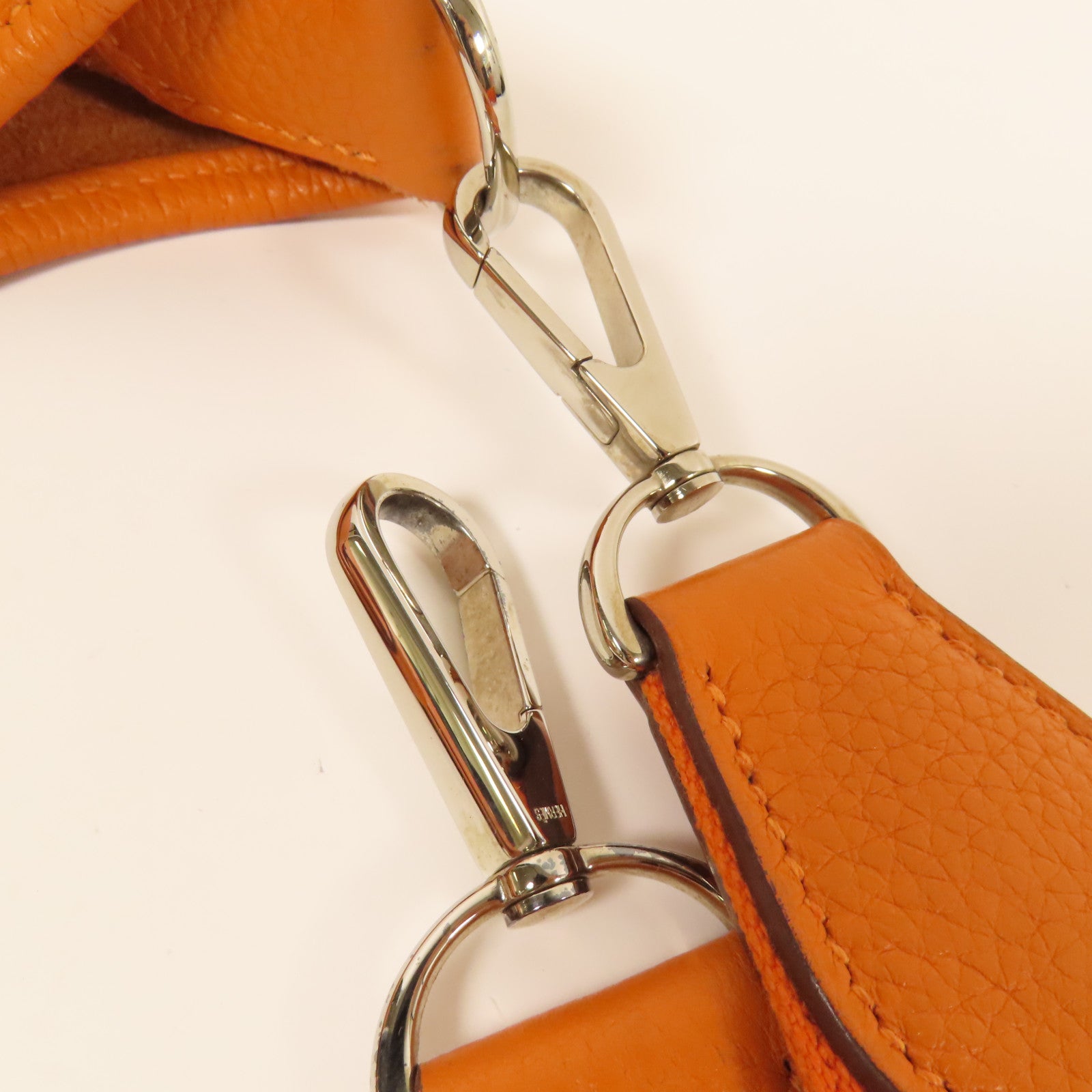 HERMES Clemence皮革Evelyne PM 銀扣肩背袋Orange