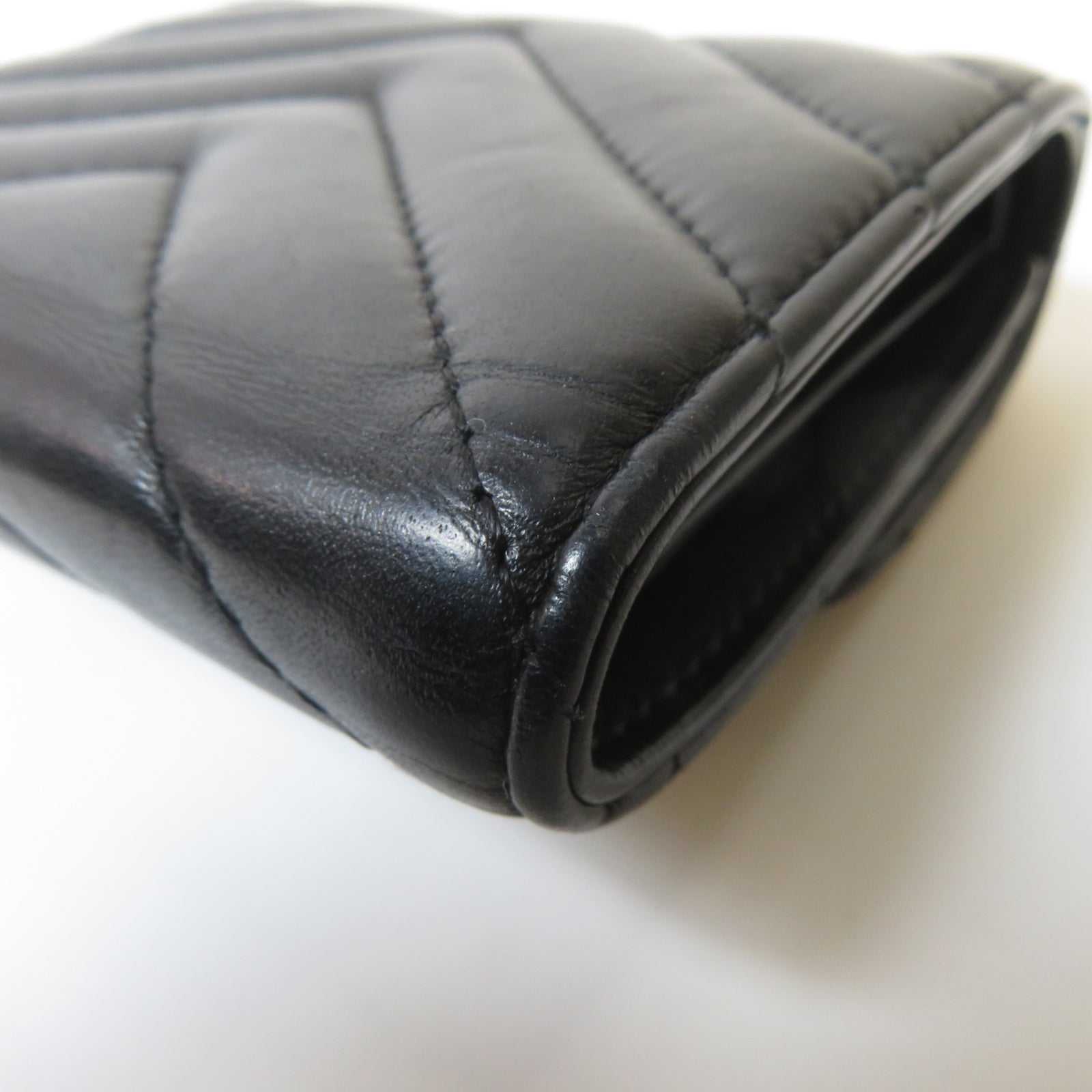 CHANEL 【激減優惠】斜紋牛皮皮革2.55 Trifold Wallet黑扣錢包黑色