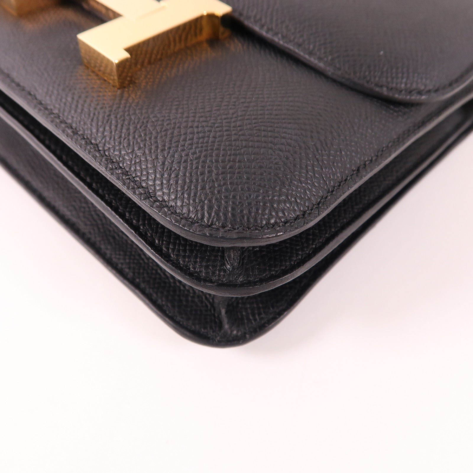 HERMES Epsom皮革Constance Mini金扣肩背袋89 Noir
