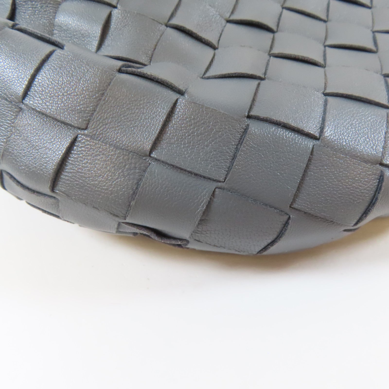 BOTTEGA VENETA 織紋牛皮皮革Mini Jodie Hand Bag金扣手挽袋灰色