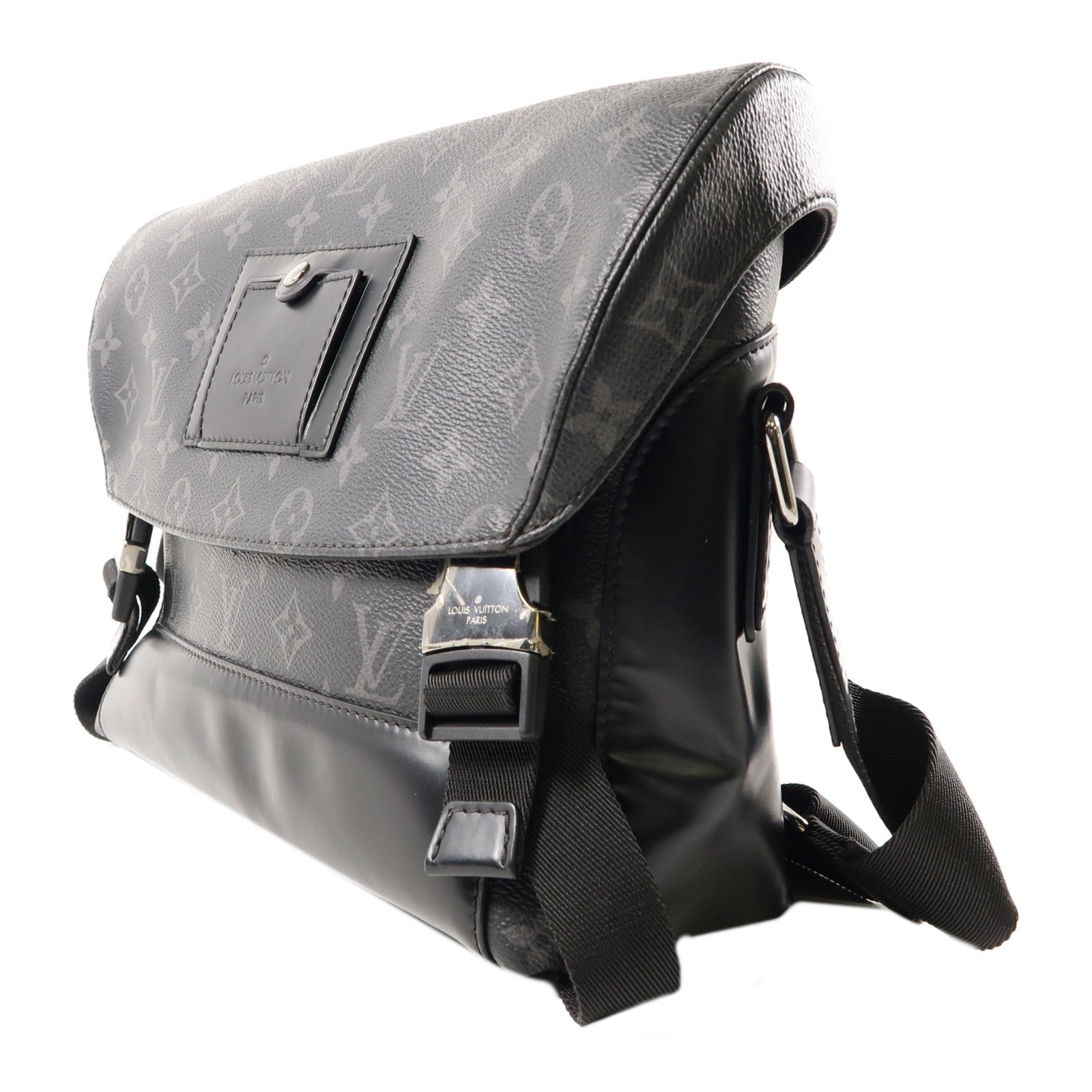 LOUIS VUITTON Monogram Eclipse Messenger PM Voyager銀扣肩背袋黑色
