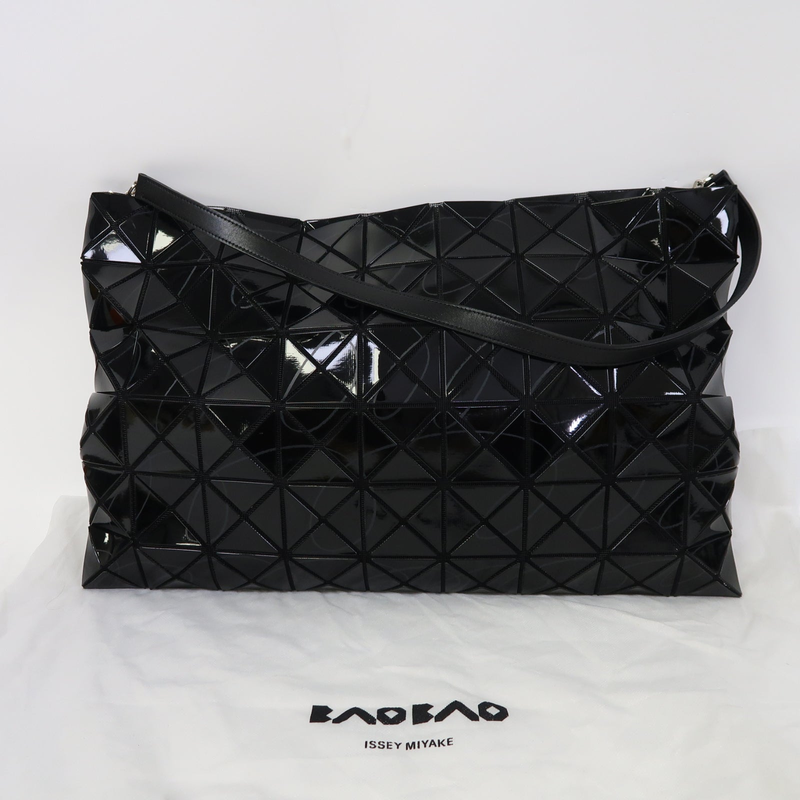 BAO BAO ISSEYMIYAKE PVC Tote Bag銀扣手挽袋黑色