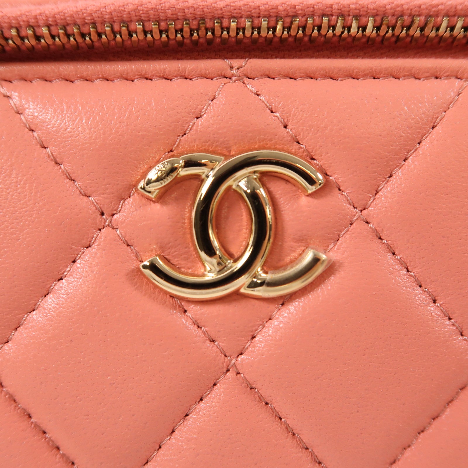 CHANEL 羊皮皮革Vanity Case金扣手挽肩背兩用袋粉紅色