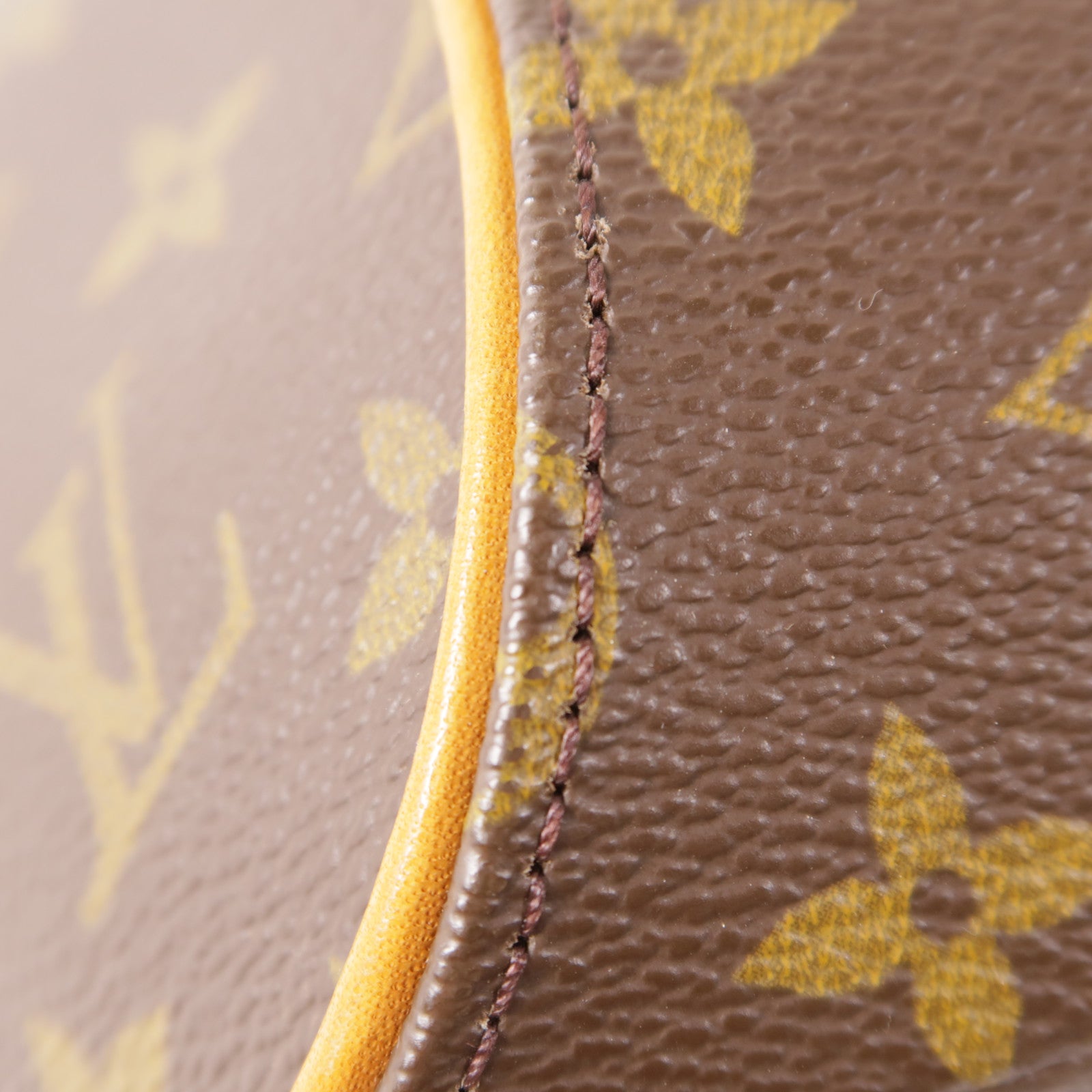 LOUIS VUITTON Monogram Ellipse PM金扣手挽袋棕色