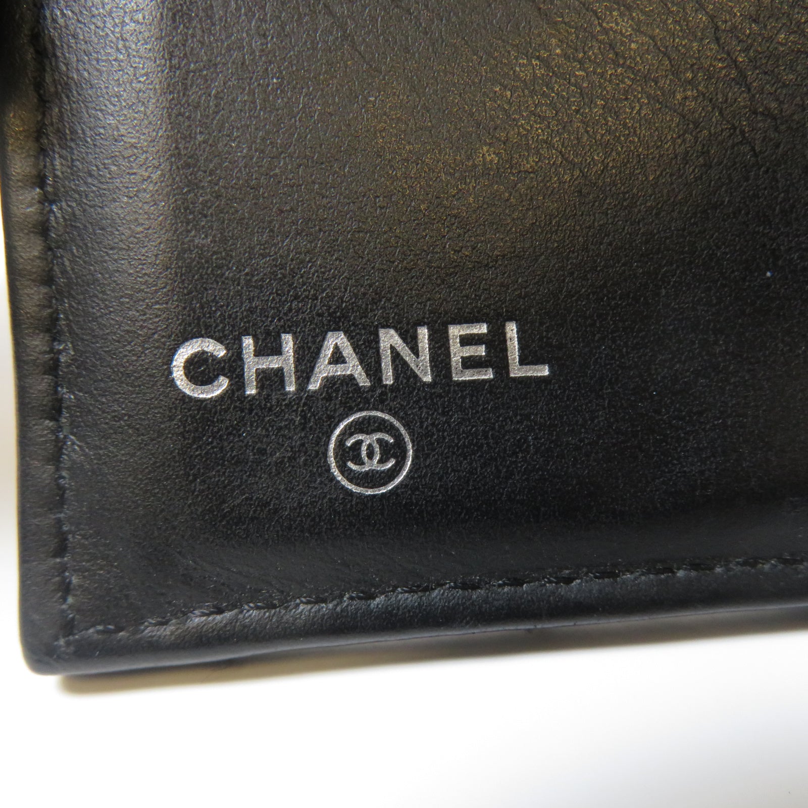 CHANEL 【激減優惠】斜紋牛皮皮革2.55 Trifold Wallet黑扣錢包黑色